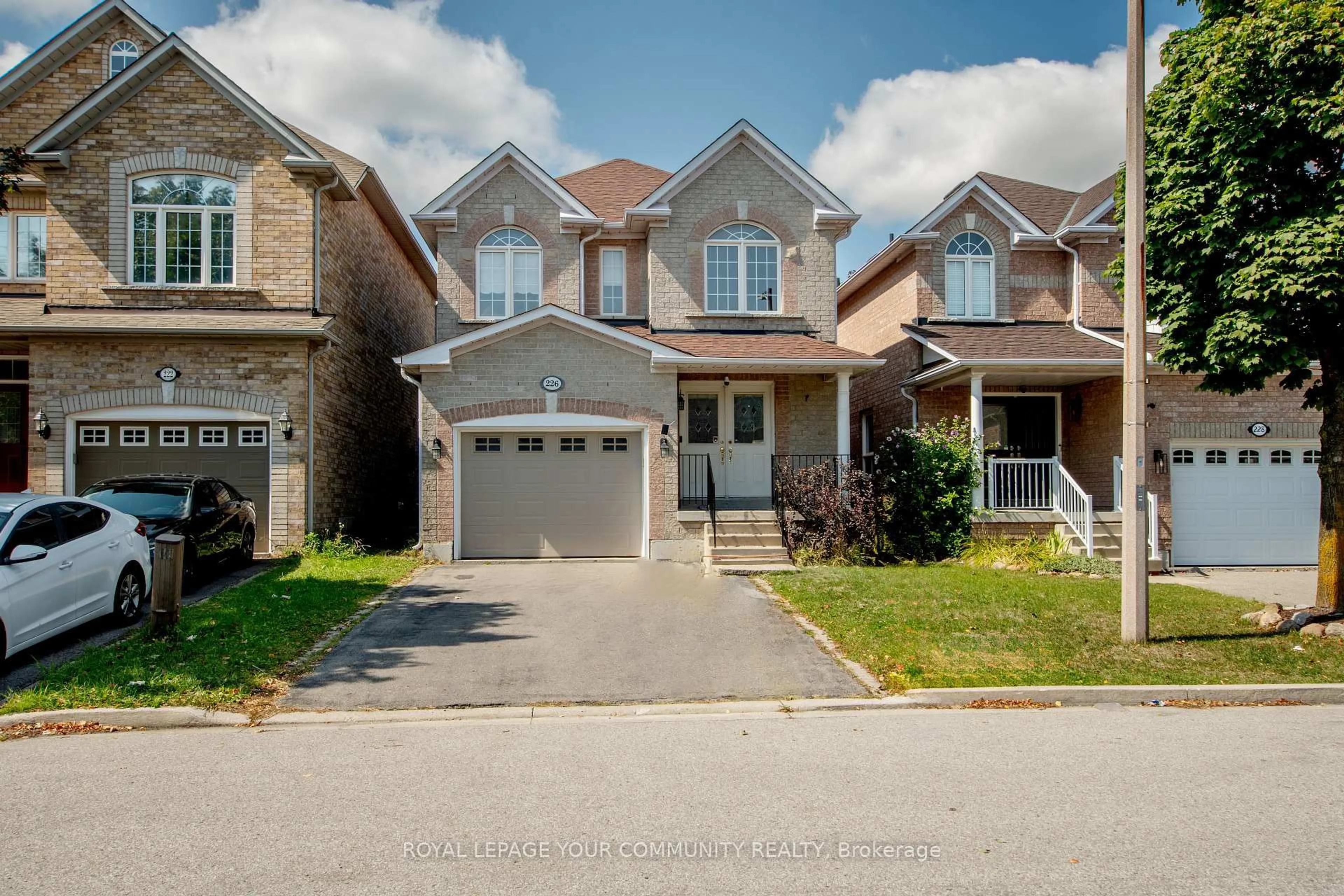Unknown for 226 Kayla Cres, Vaughan Ontario L6A 3P3