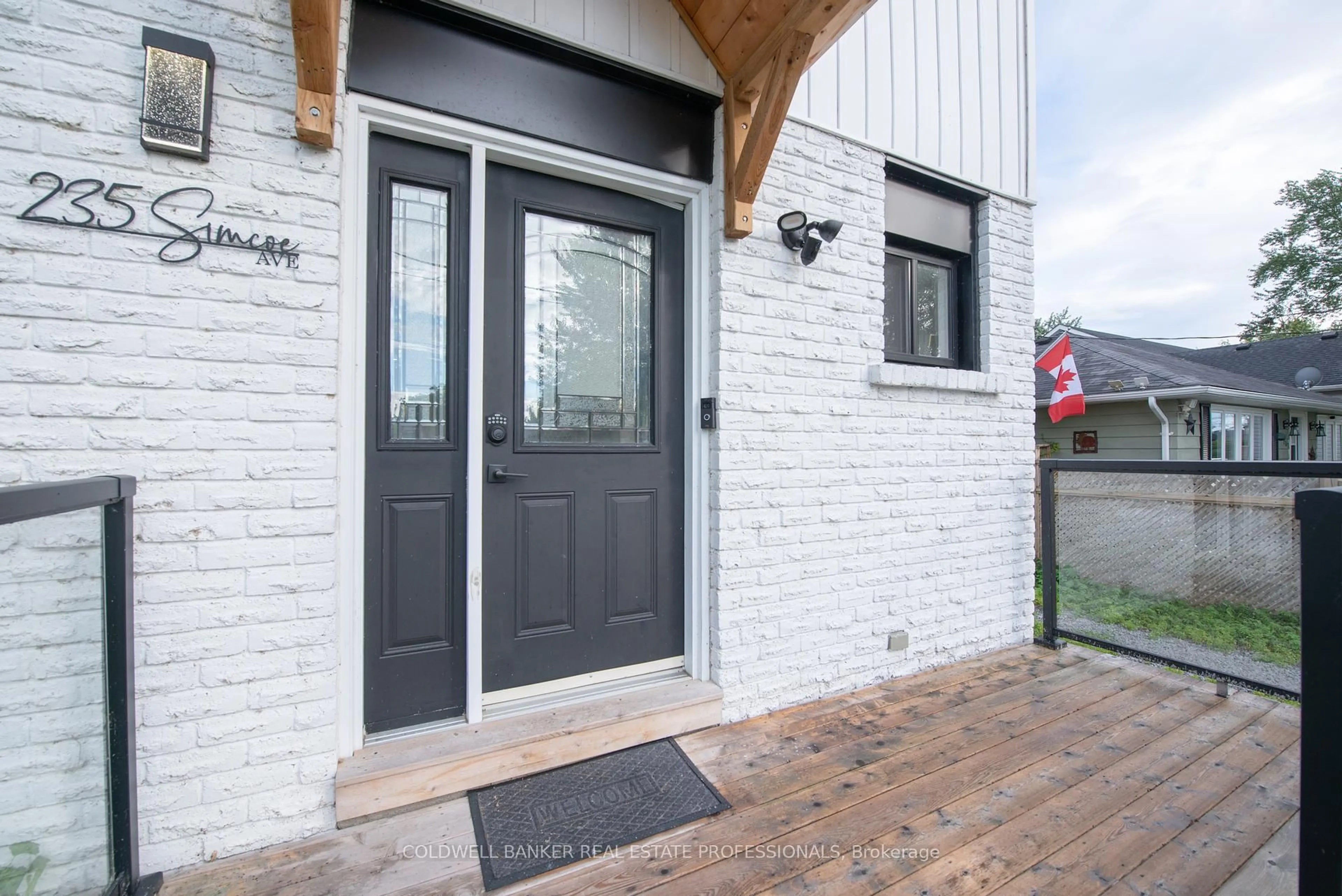 Unknown for 235 Simcoe Ave, Georgina Ontario L4P 2H9