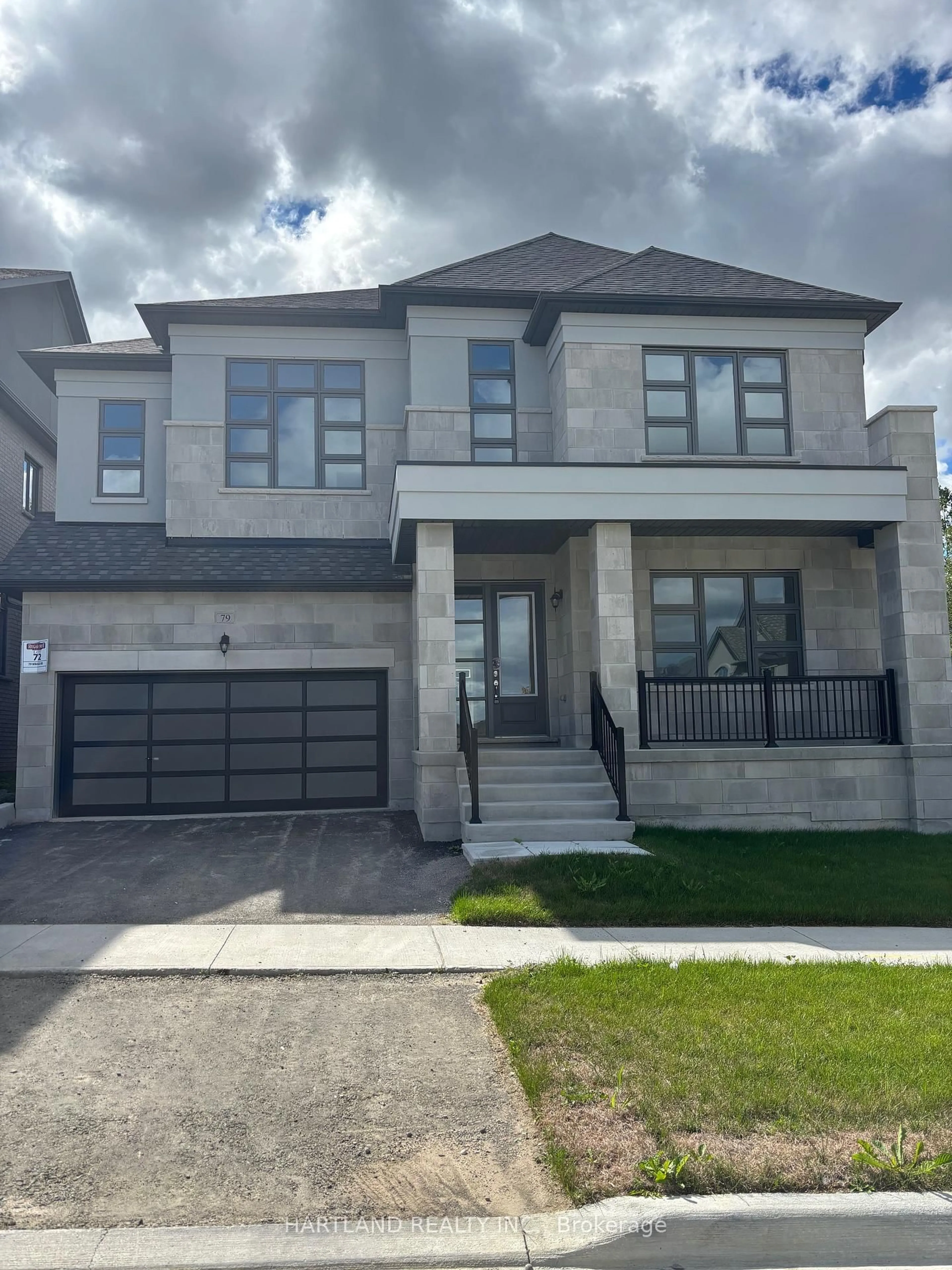 Home with brick exterior material, street for 79 Wraggs Rd, Bradford West Gwillimbury Ontario L3Z 4N1