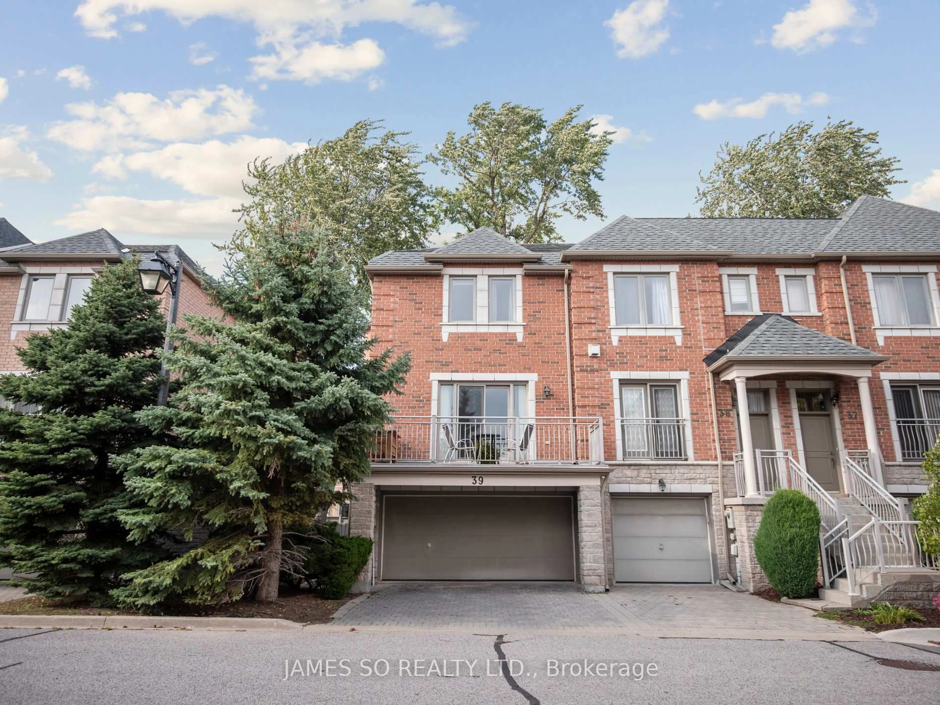 Home with brick exterior material, street for 9133 Bayview Ave #39, Richmond Hill Ontario L4B 4C5
