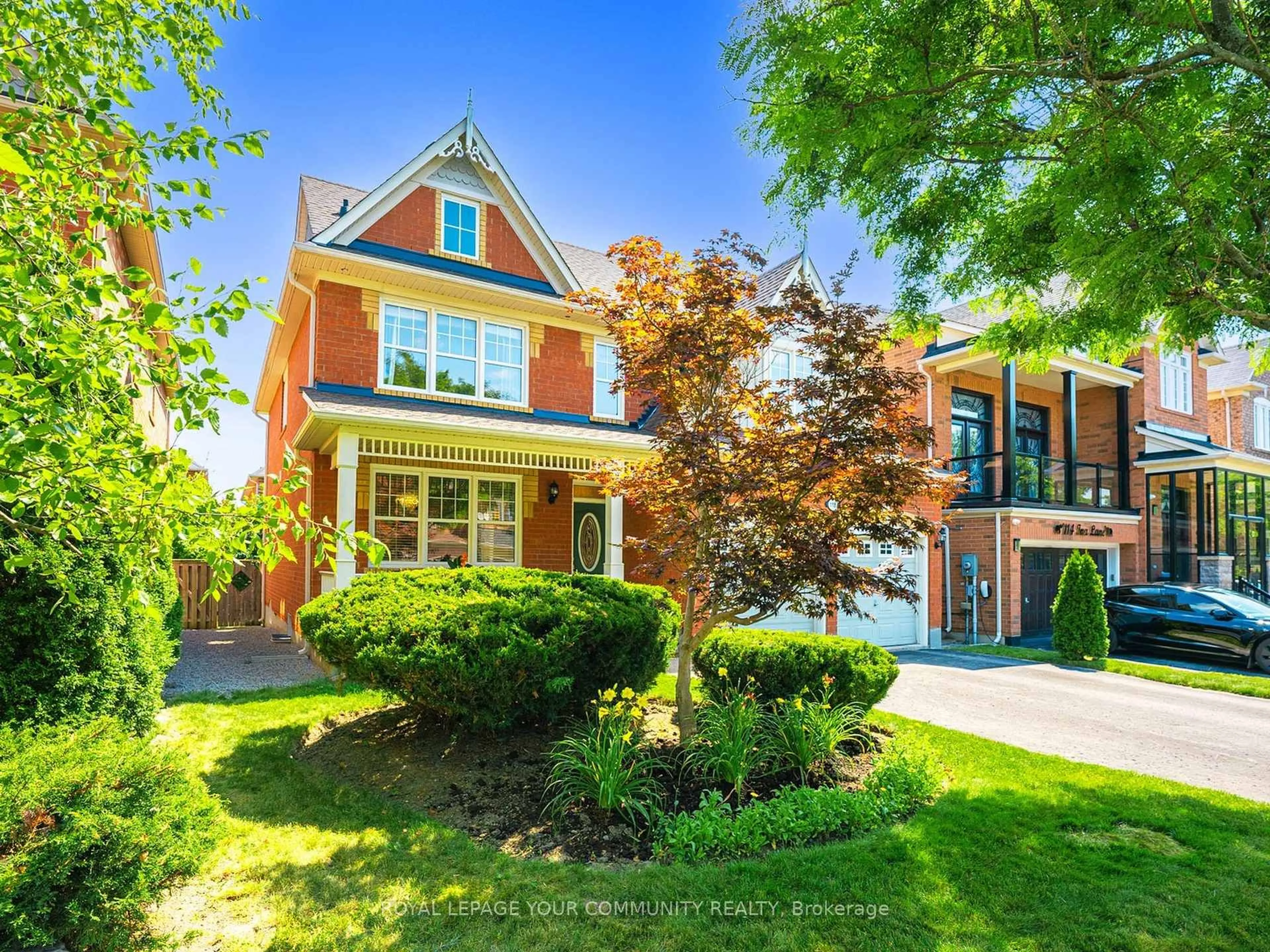 Home with brick exterior material, street for 118 Ina Lane, Whitchurch-Stouffville Ontario L4A 0L8