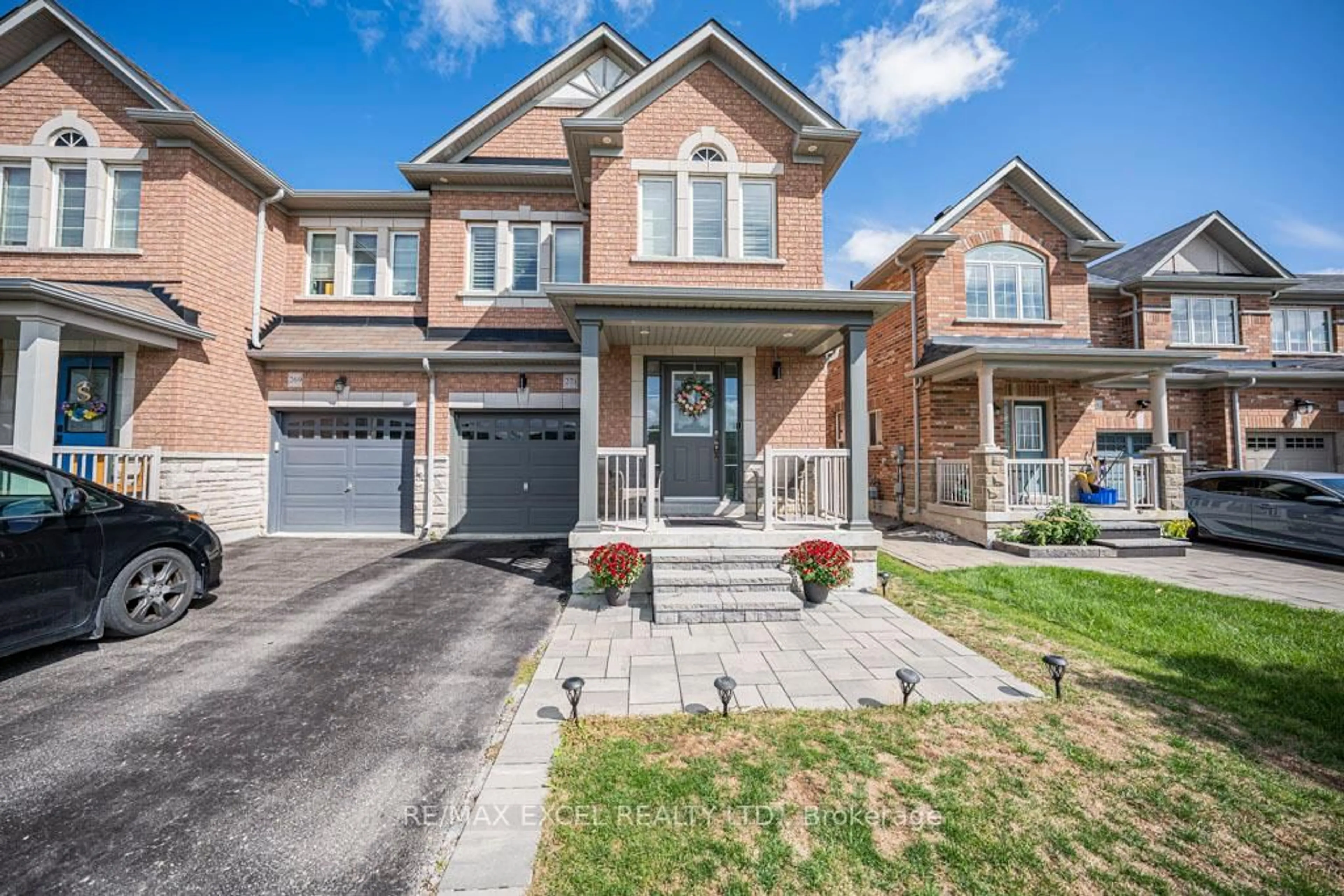 Home with brick exterior material, street for 271 Richard Underhill Ave, Whitchurch-Stouffville Ontario L4A 0Y8