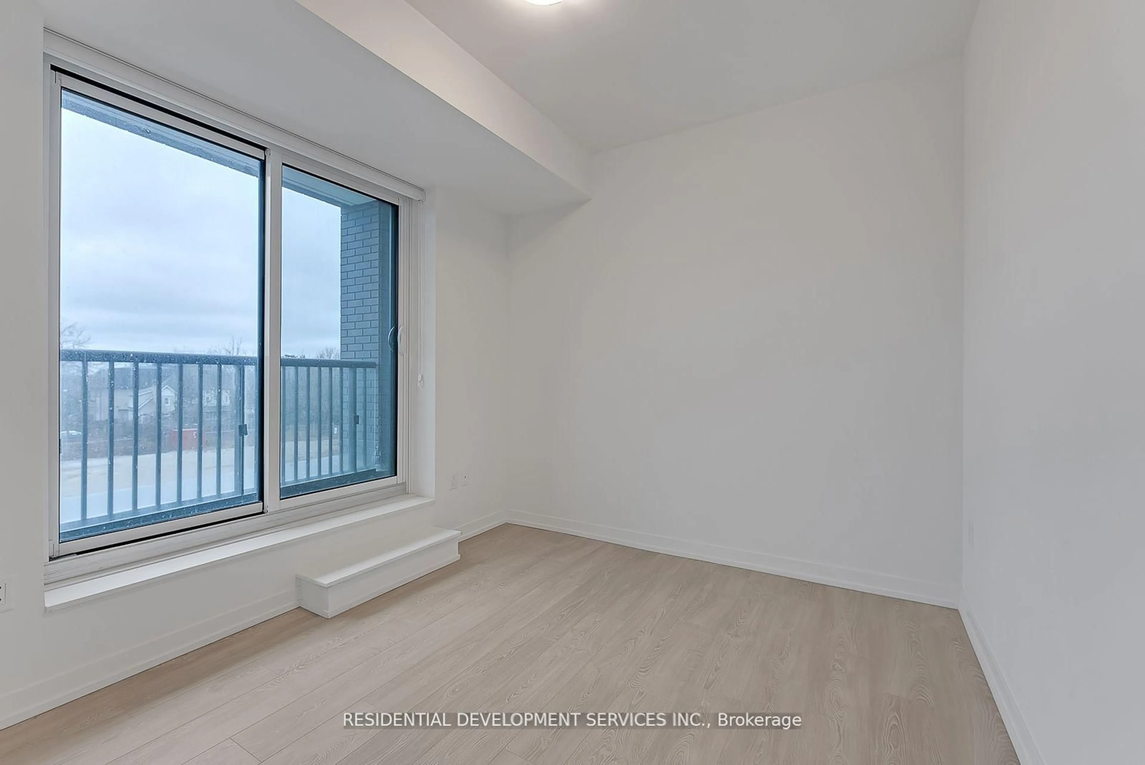 A pic of a room for 3 Rosewater St #202W, Richmond Hill Ontario L4C 5T6