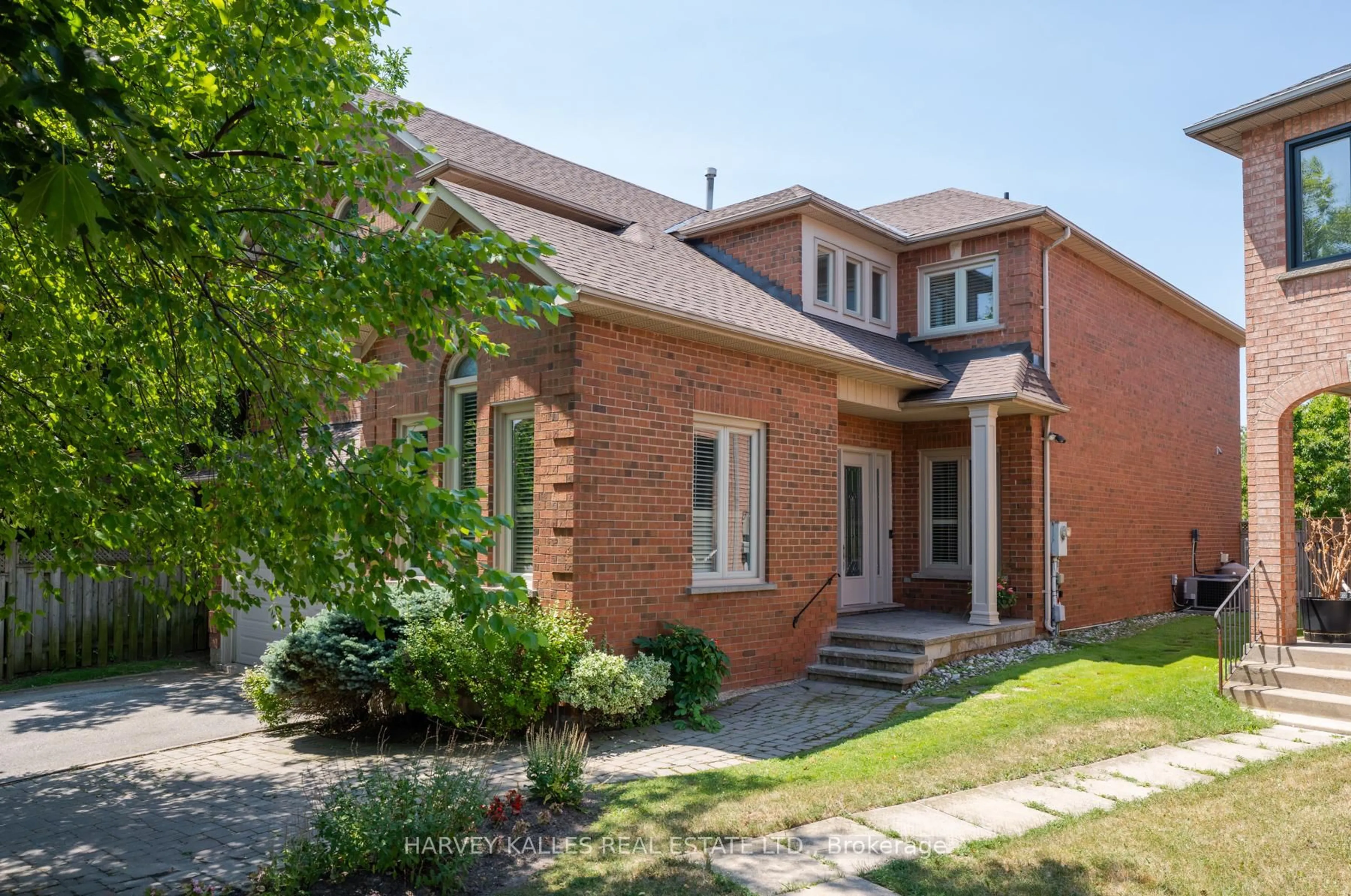 Home with brick exterior material, street for 12 Alta Vista Crt, Vaughan Ontario L4J 7T6