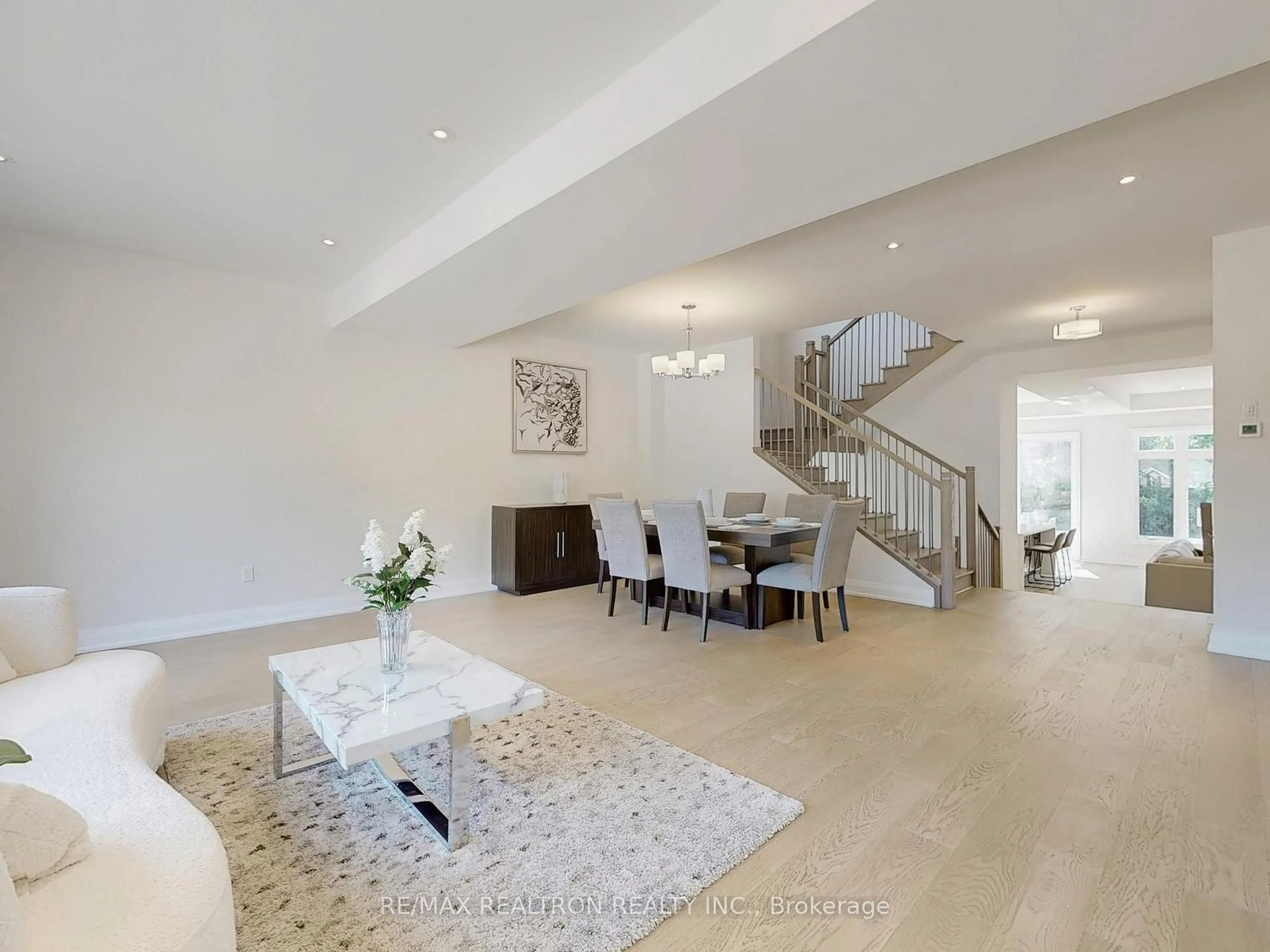 Unknown for 157 Snively St, Richmond Hill Ontario L4E 3E9