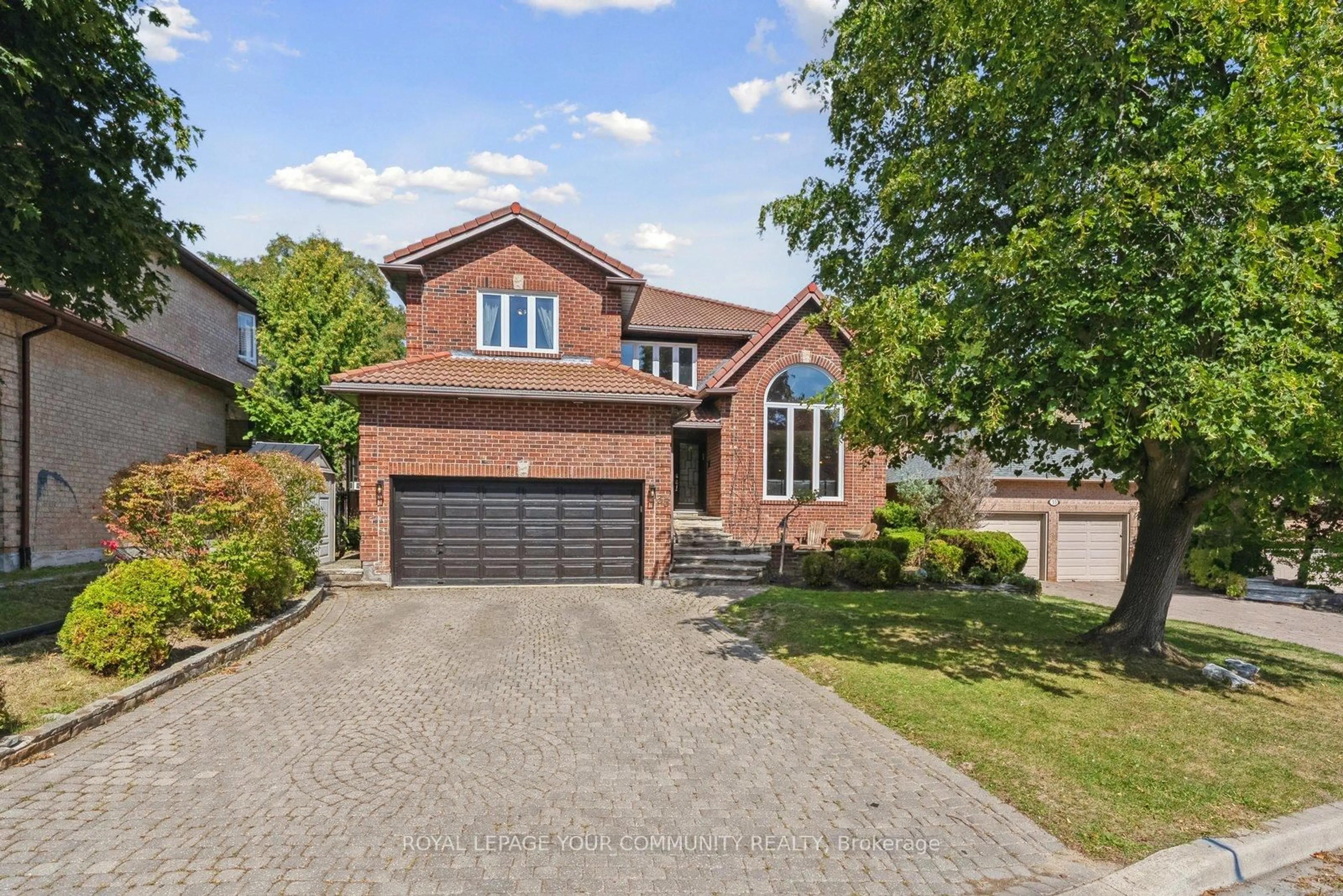 Home with brick exterior material, street for 35 Lunau Lane, Markham Ontario L3T 5N1