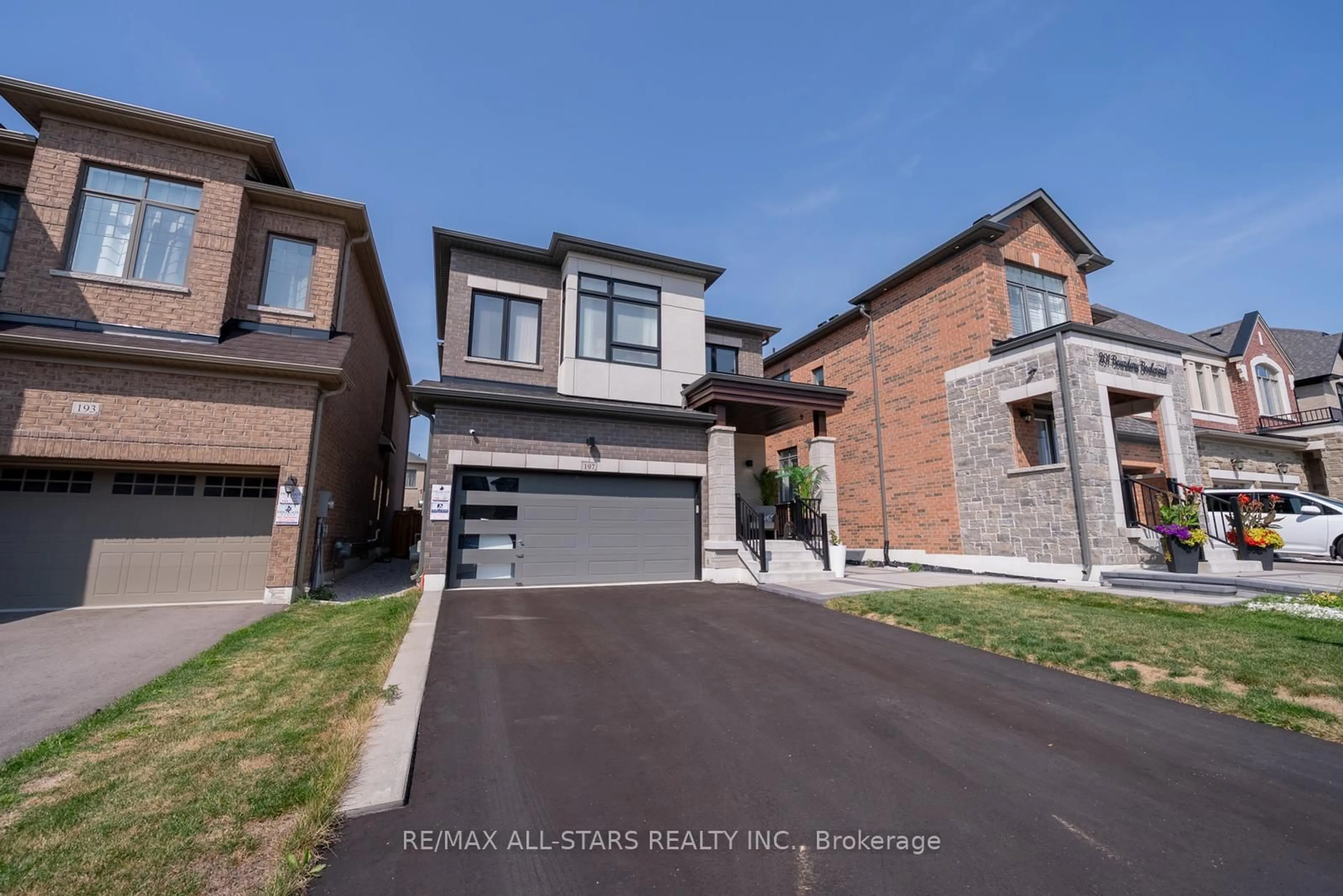 Unknown for 197 Boundary Blvd, Whitchurch-Stouffville Ontario L4A 4W3
