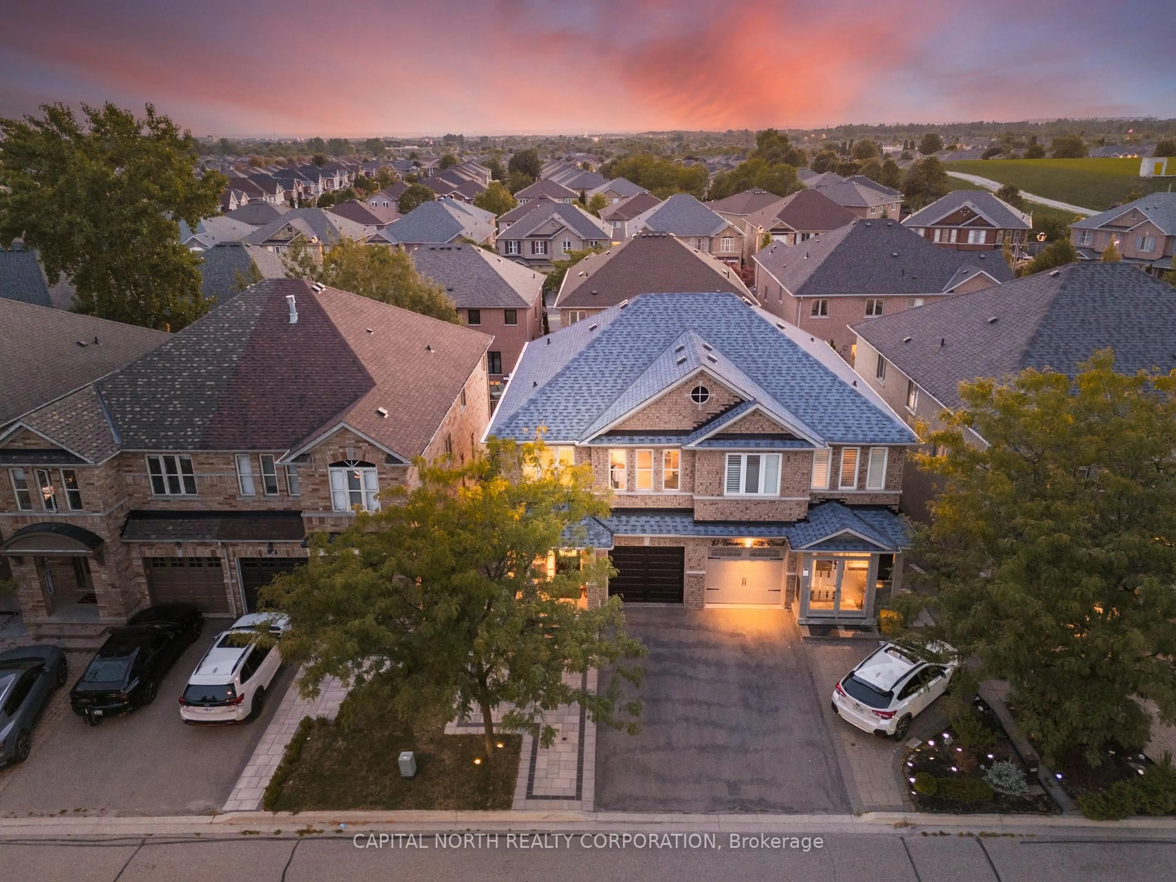 A pic from outside/outdoor area/front of a property/back of a property/a pic from drone, street for 83 Treasure Hill Rd, Vaughan Ontario L6A 0A7