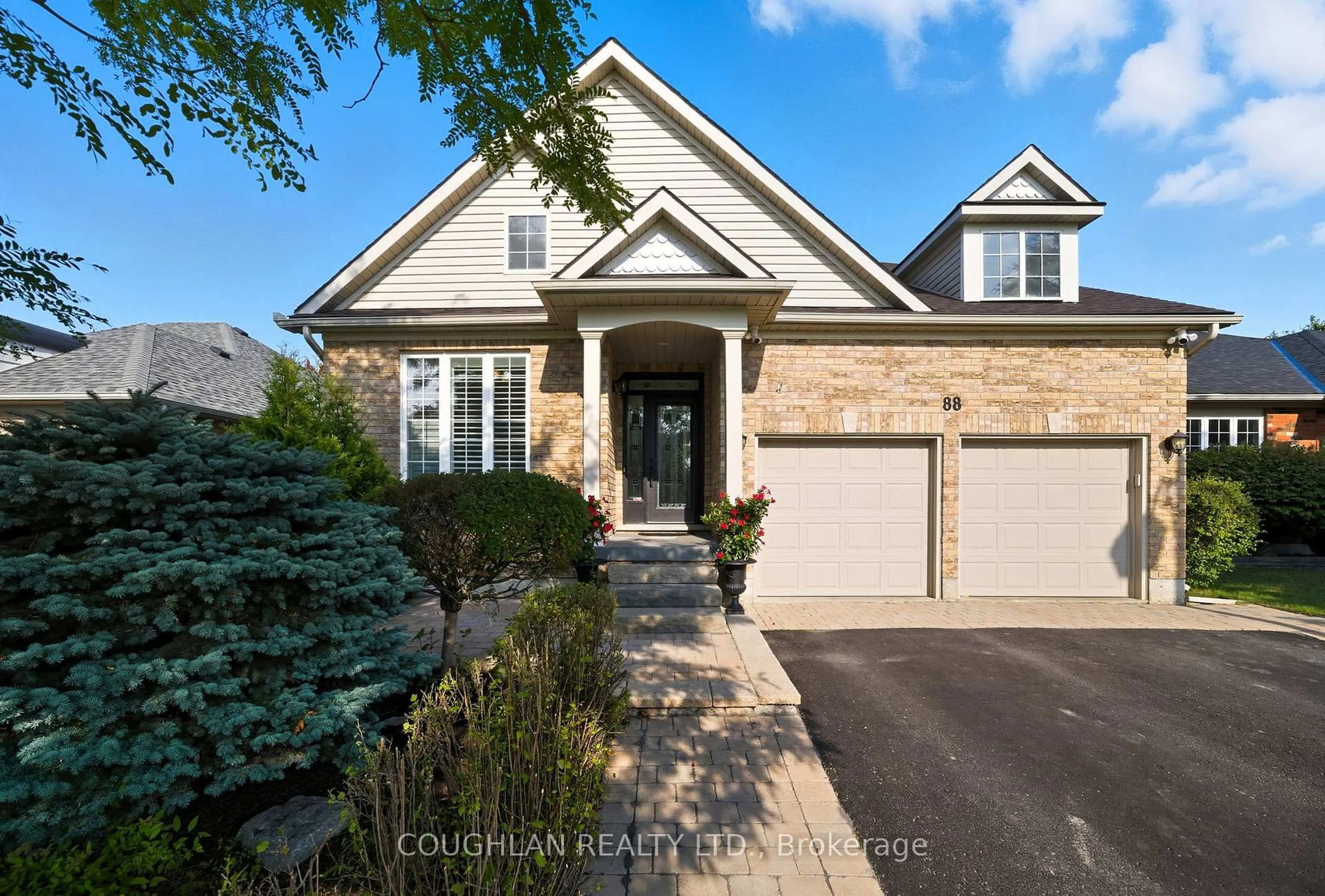 Home with brick exterior material, street for 88 Oakside Dr, Uxbridge Ontario L9P 2A6