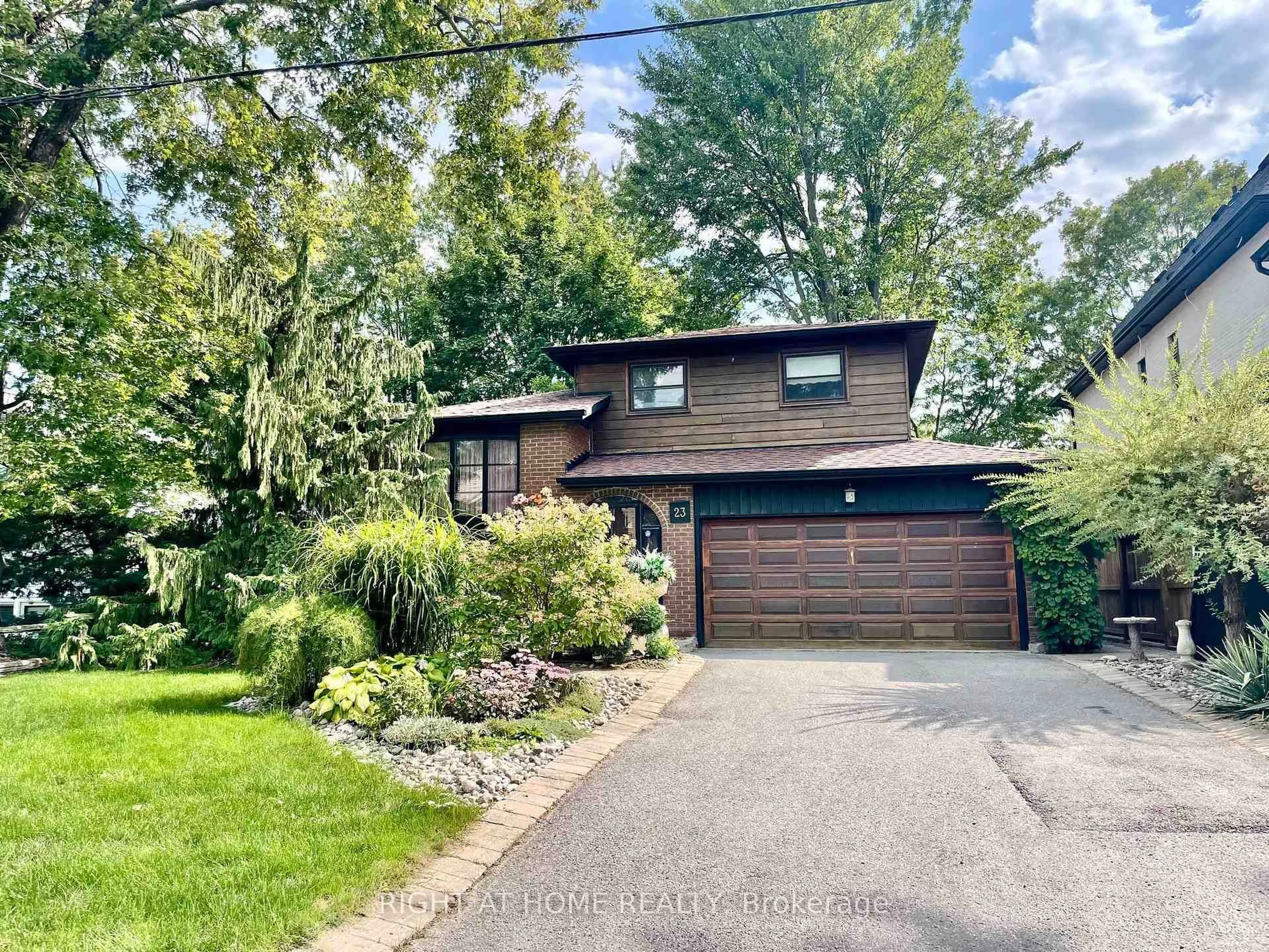 Home with brick exterior material, street for 23 Pomander Rd, Markham Ontario L3R 1X5
