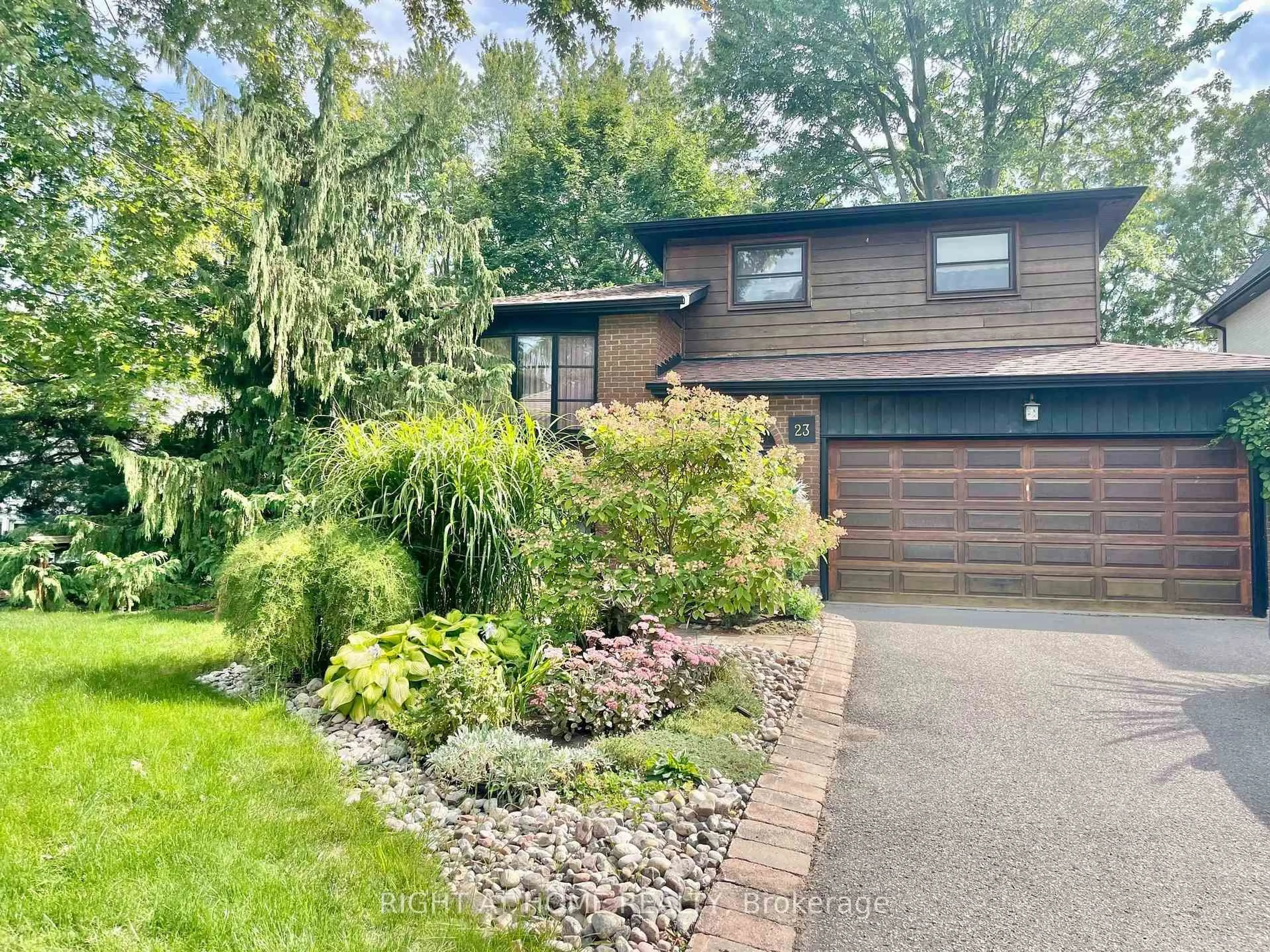 Unknown for 23 Pomander Rd, Markham Ontario L3R 1X5