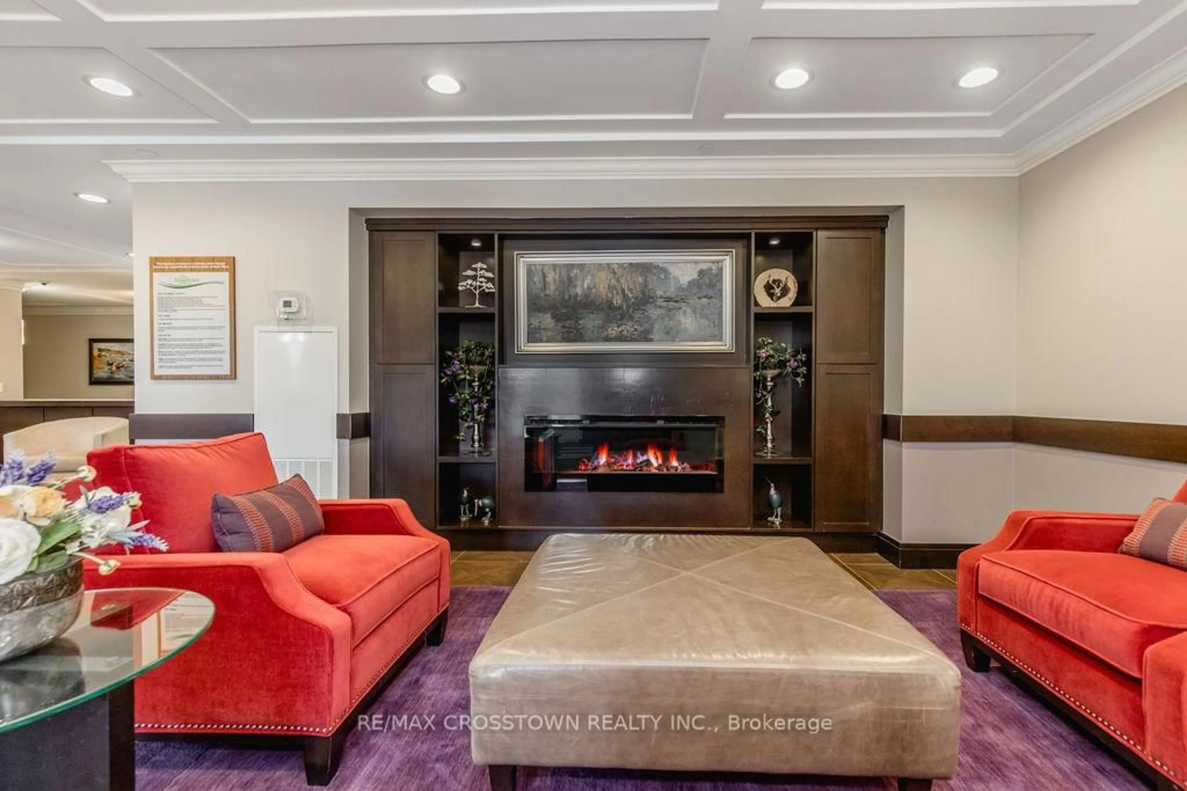 Lobby for 420 William Graham Dr #418, Aurora Ontario L4G 1X4