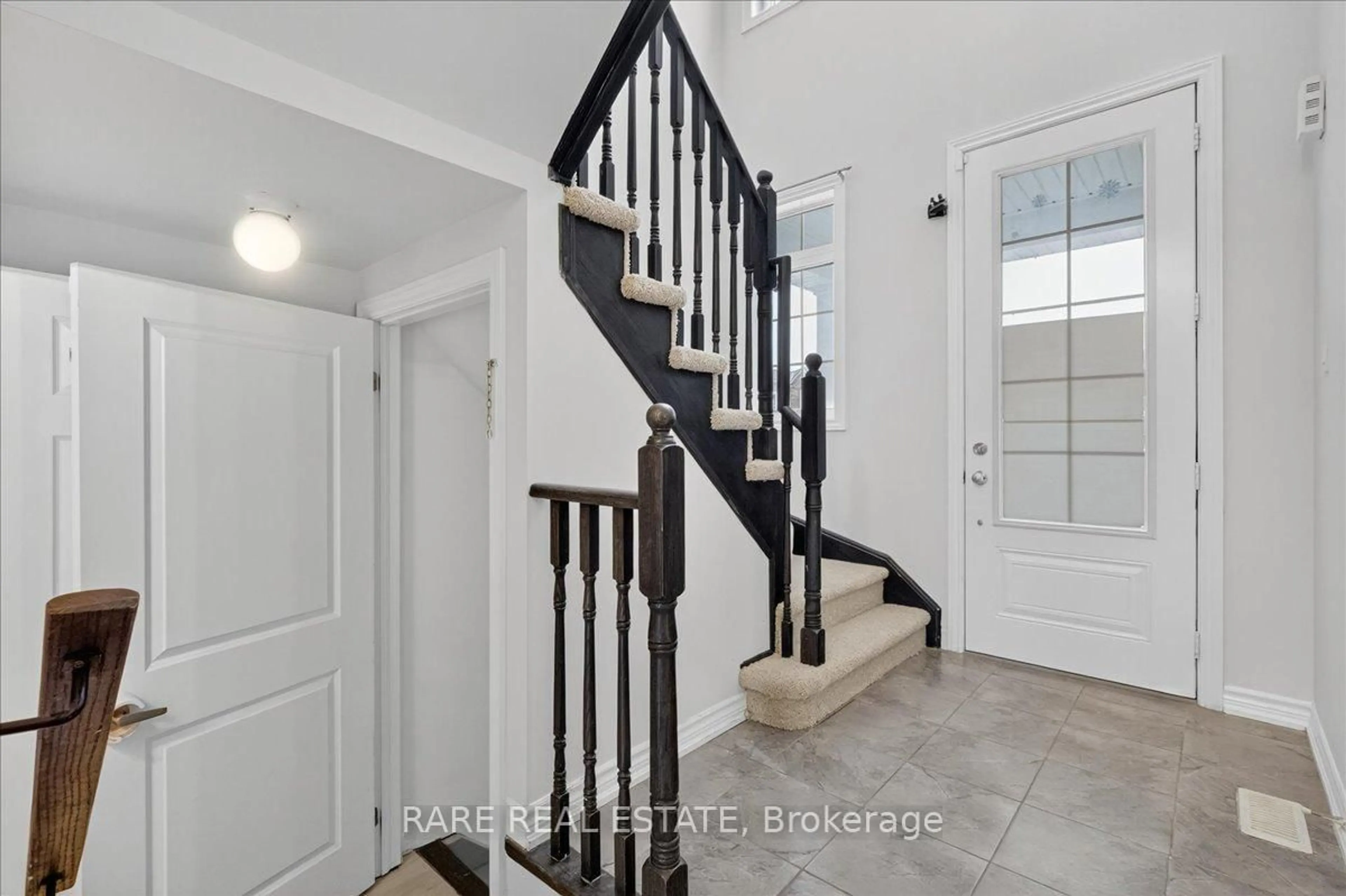 Unknown for 40 Wagner Cres, Essa Ontario L0M 1B6