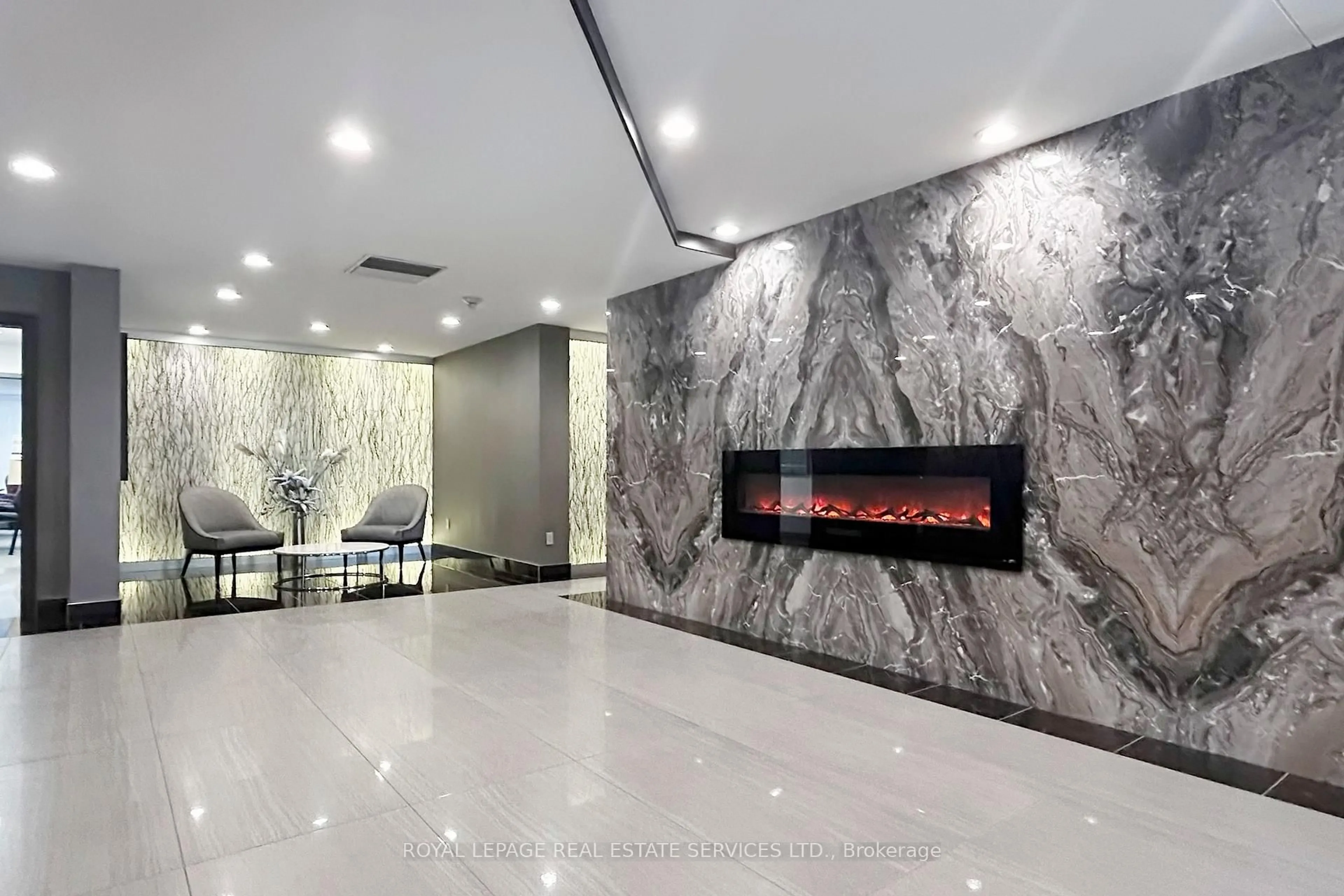 Lobby for 7601 Bathurst St #1201, Vaughan Ontario L4J 4H5