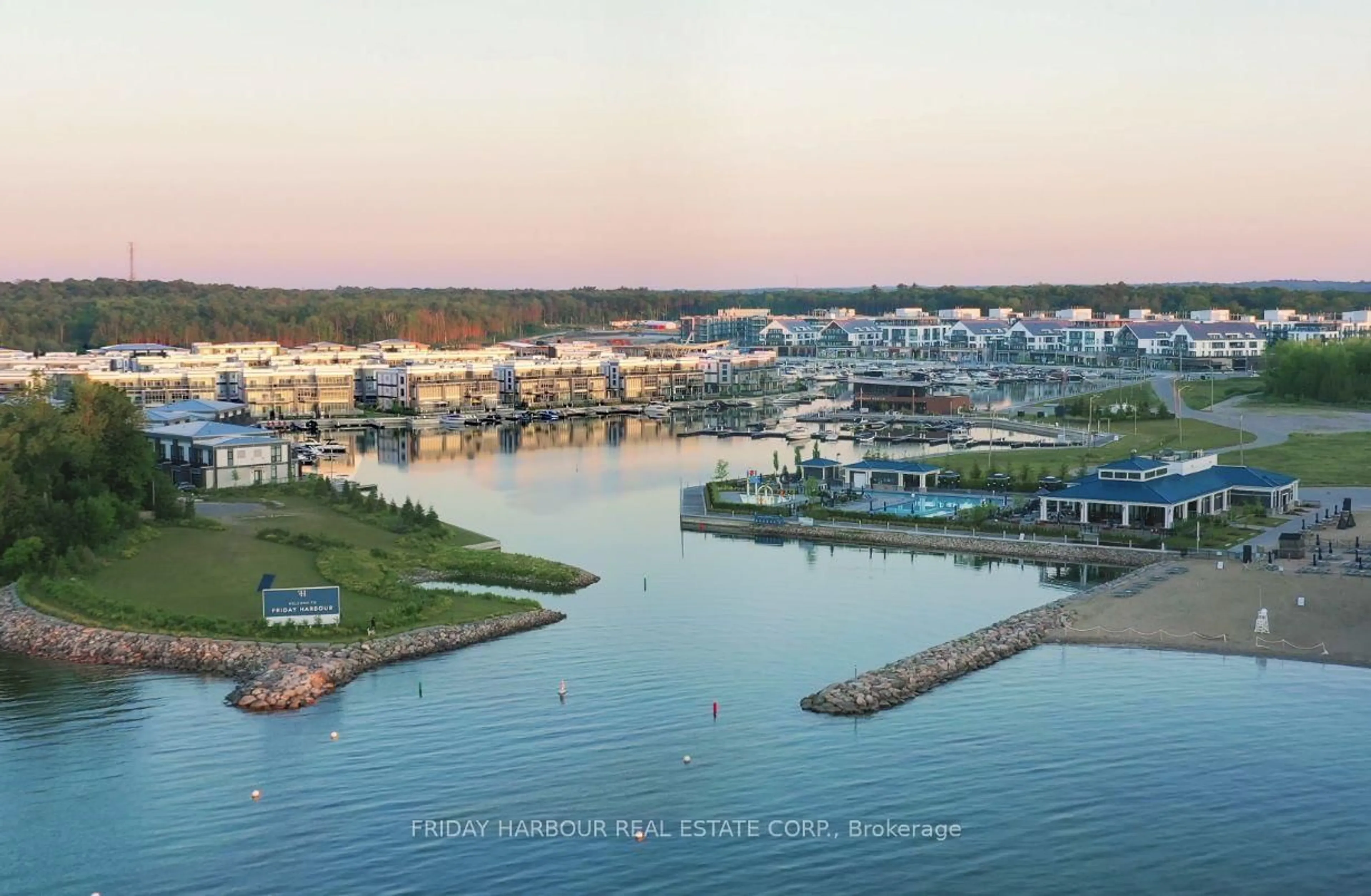 A pic from outside/outdoor area/front of a property/back of a property/a pic from drone, water/lake/river/ocean view for 415 Sea Ray Ave #450, Innisfil Ontario L9S 8N9
