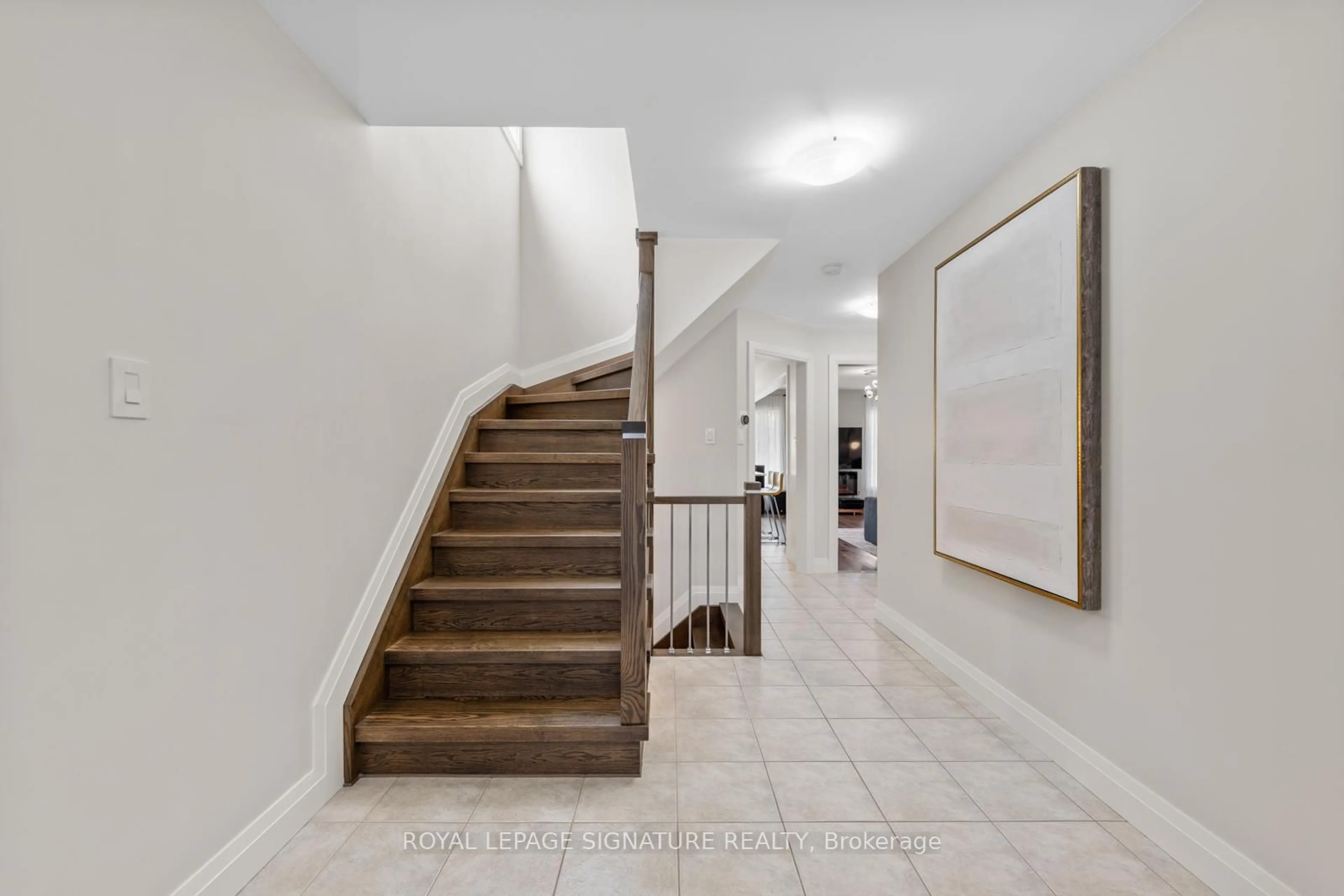 Unknown for 12 Barli Cres, Vaughan Ontario L6A 4L4