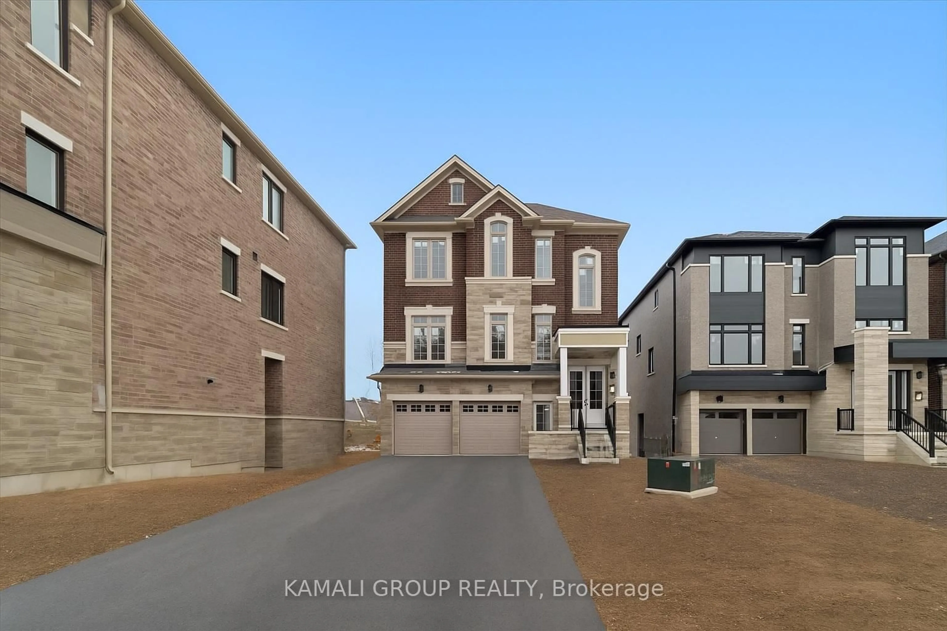 Unknown for 51 Ahchie Crt, Vaughan Ontario L6A 5E5