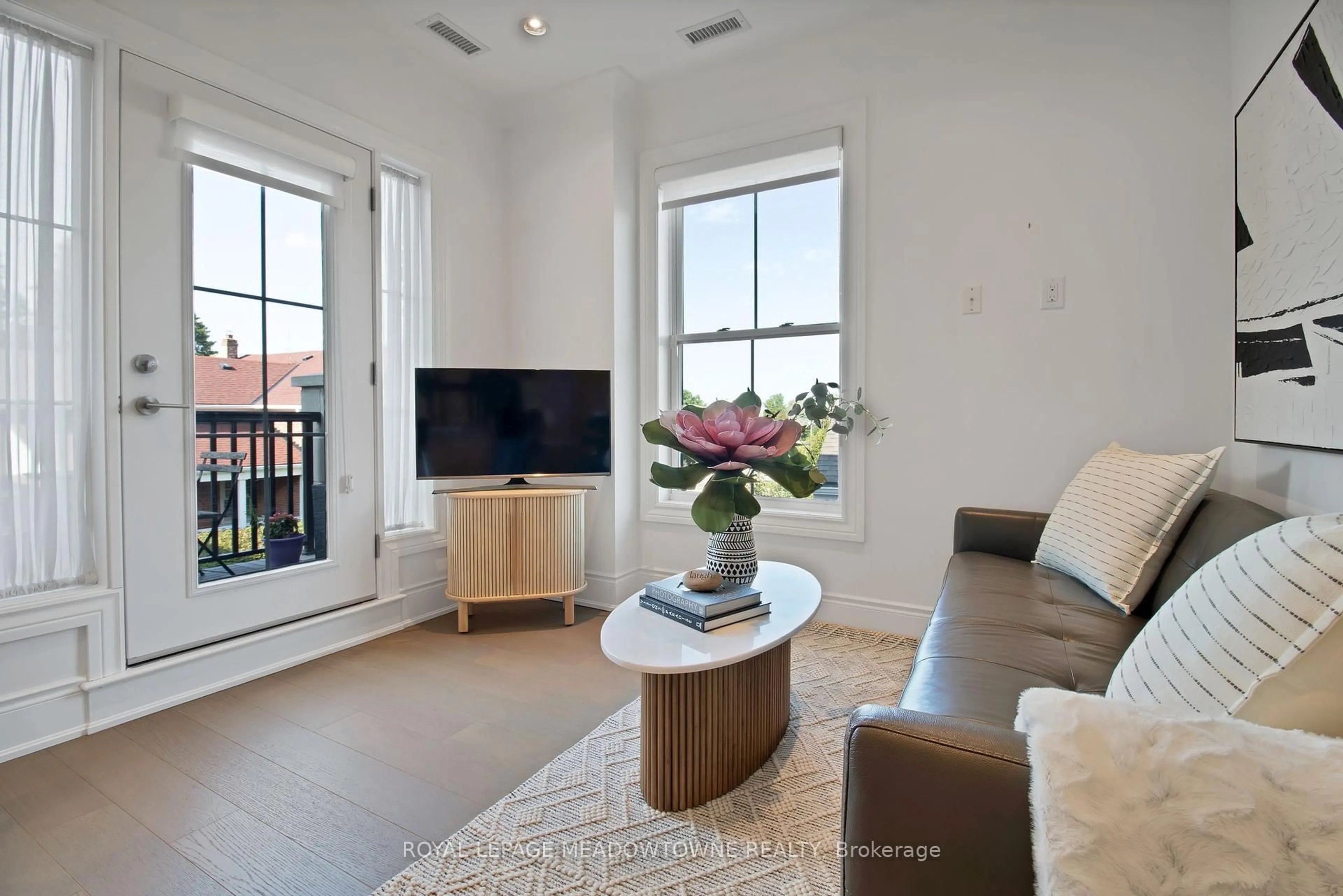 Living room with furniture, unknown for 10360 Islington Ave #301, Vaughan Ontario L0J 1C0