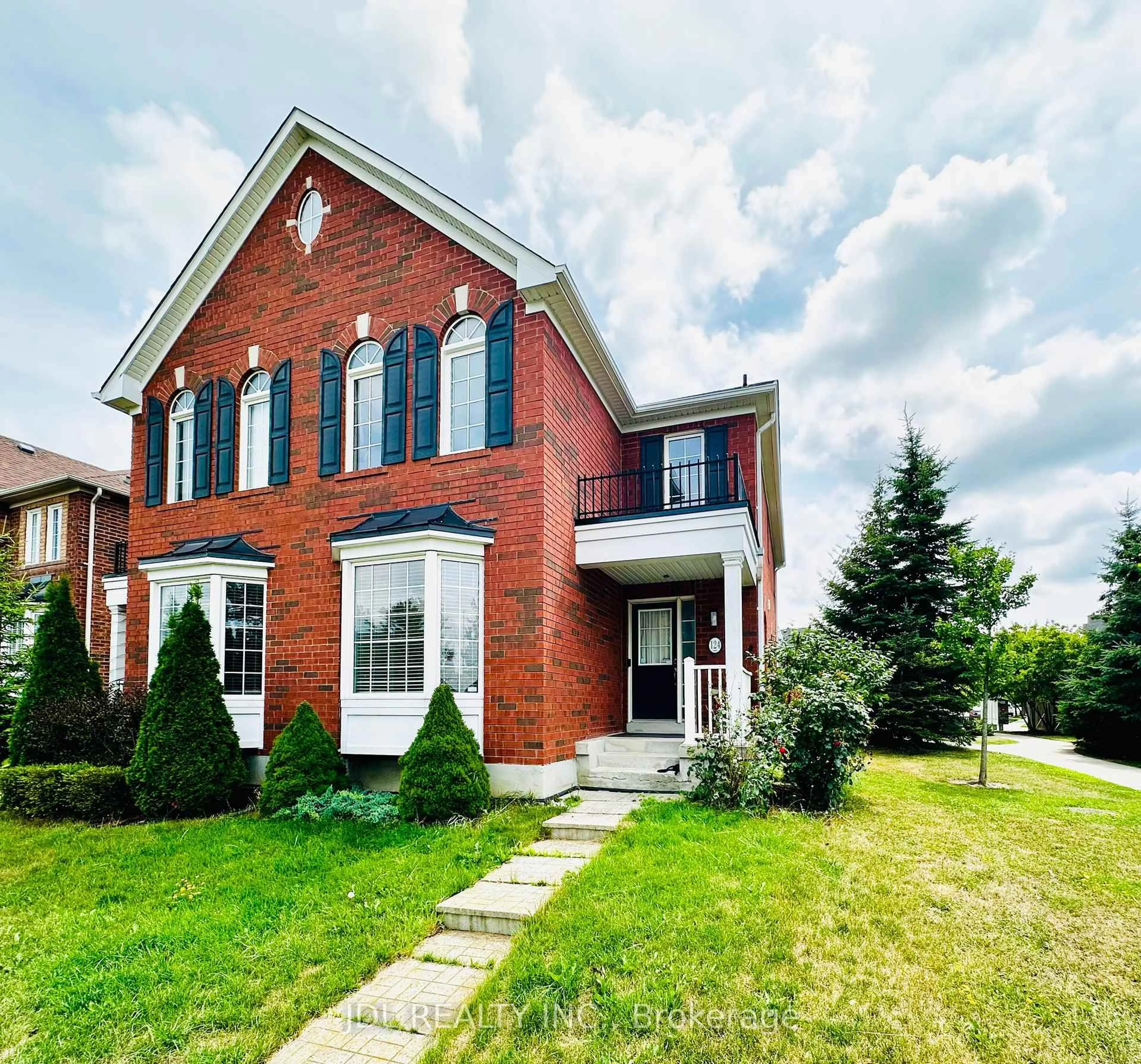 Home with brick exterior material, street for 124 Gas Lamp Lane, Markham Ontario L6B 0H8