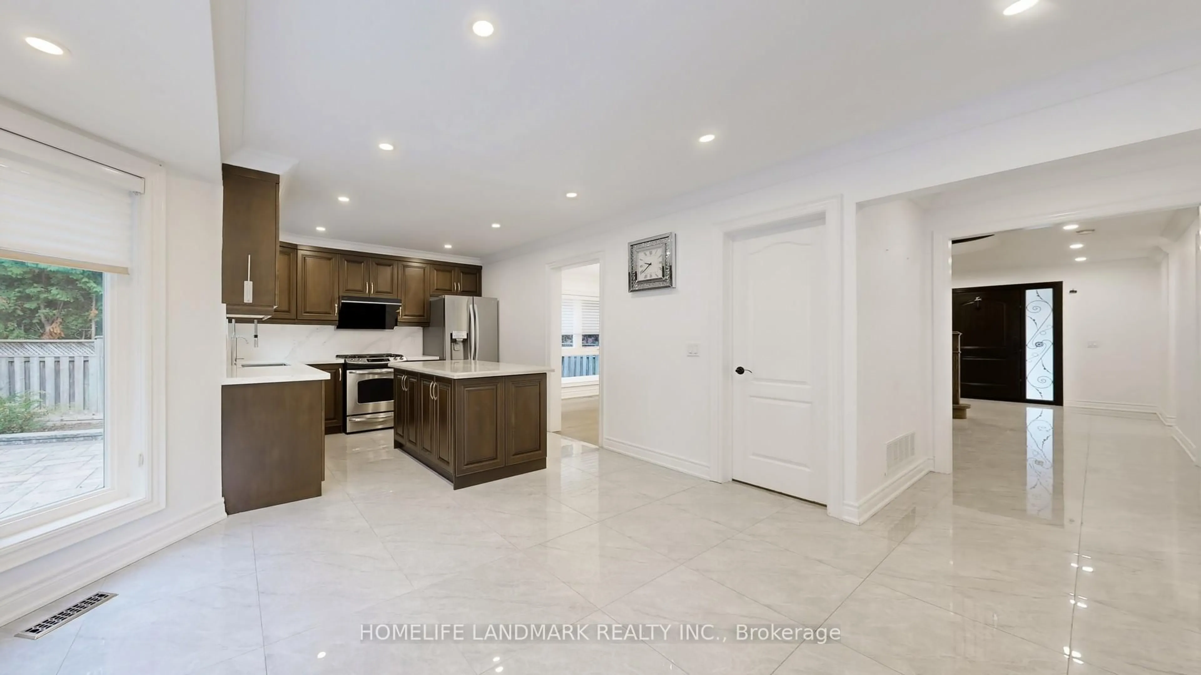 Open concept kitchen, ceramic/tile floor for 14 Casson Pl, Markham Ontario L3R 0G2