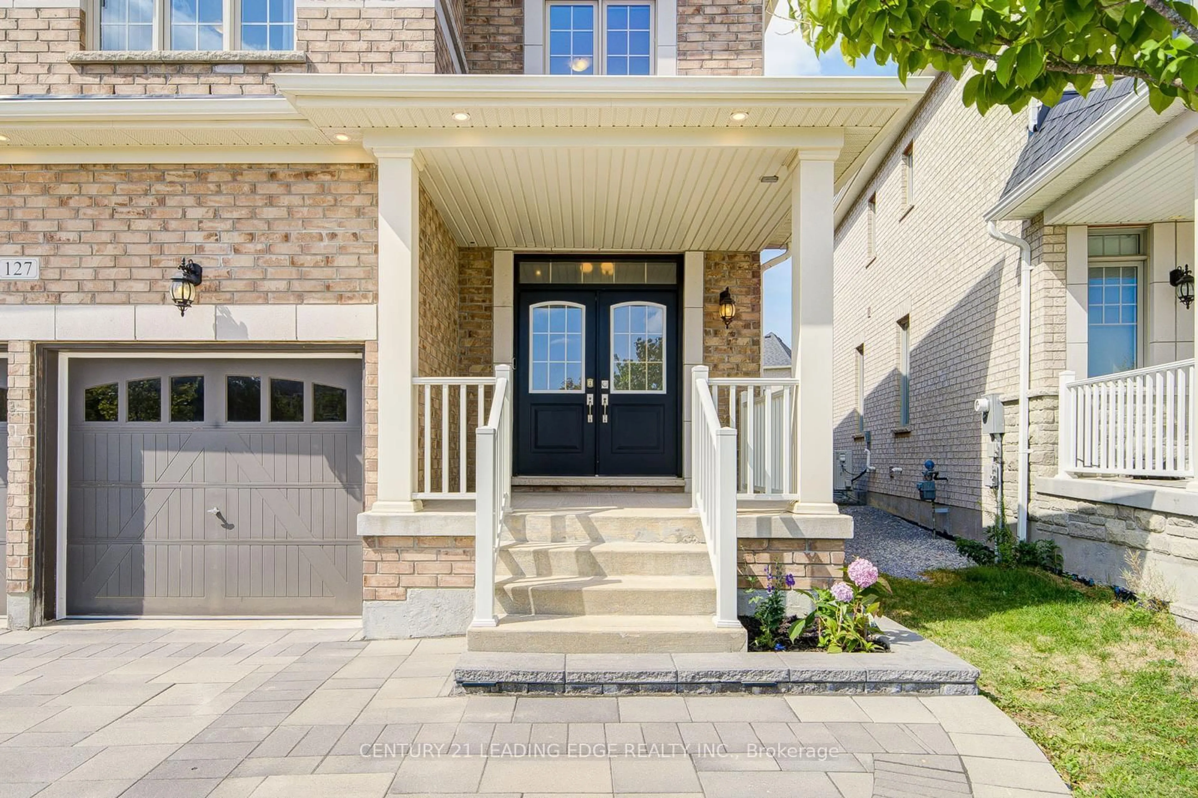 Home with brick exterior material, street for 127 Warren McBride Cres, Aurora Ontario L4G 0W4
