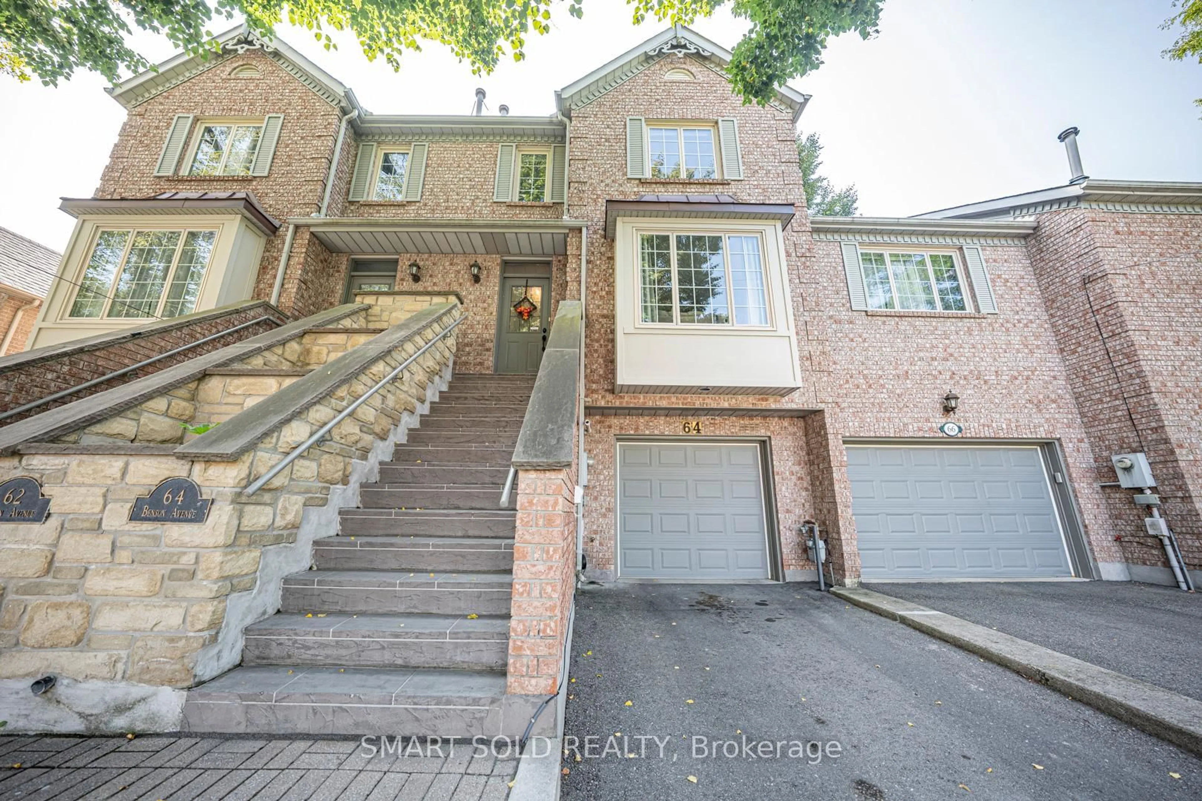 Stairs for 64 Benson Ave, Richmond Hill Ontario L4C 4E6