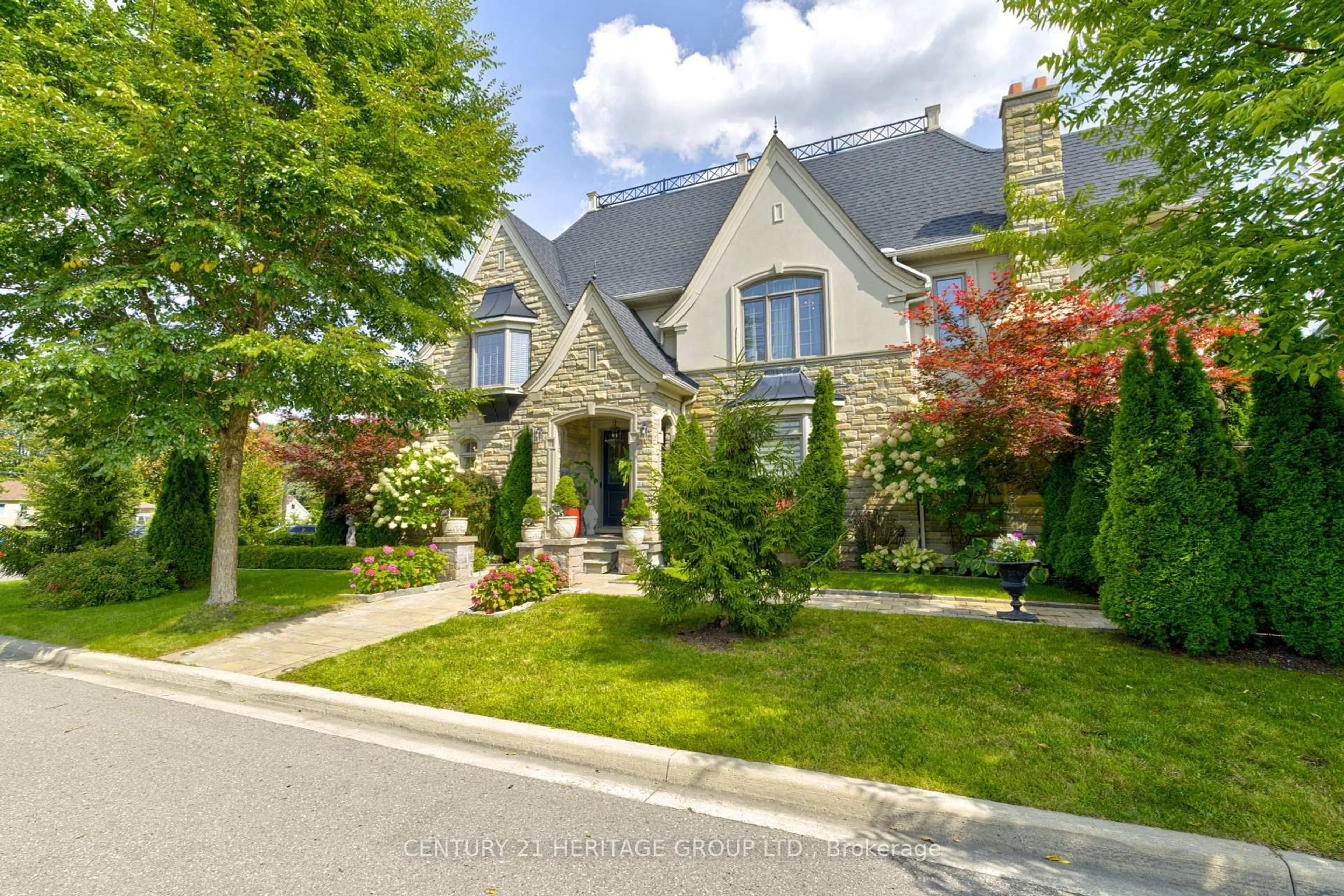 Home with brick exterior material, street for 57 Robert Berry Cres, King Ontario L7B 1L6