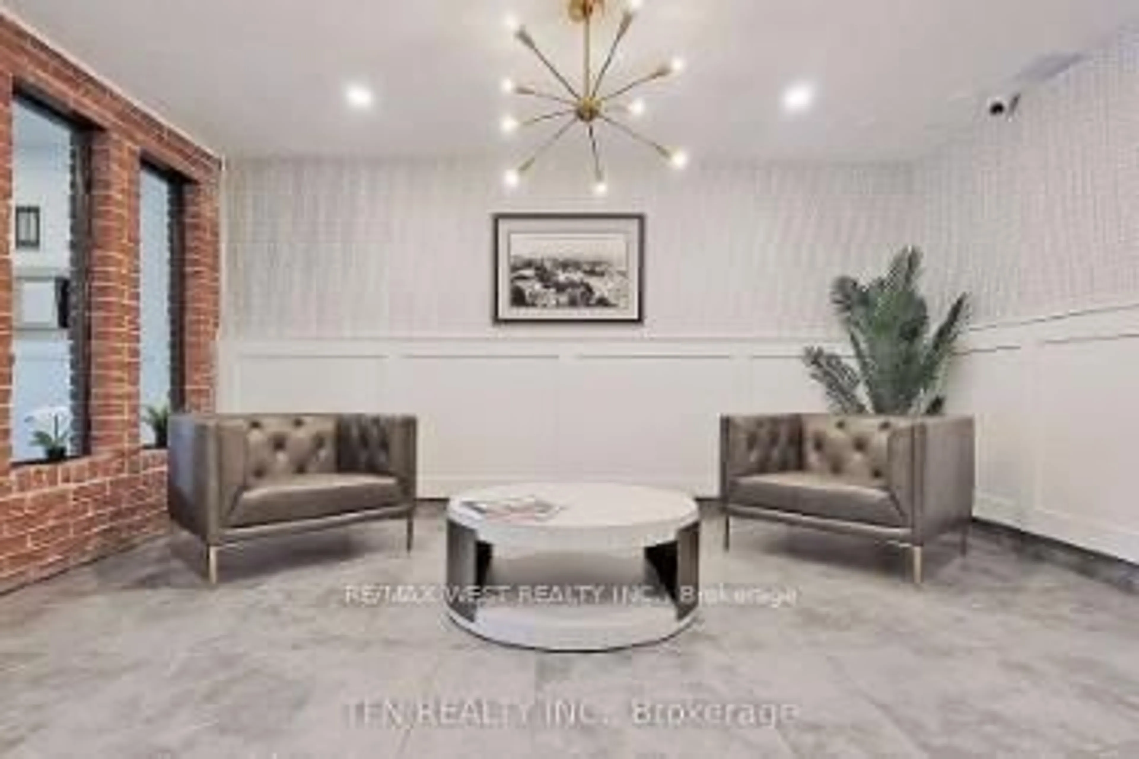 Unknown for 67 Richmond St #507, Richmond Hill Ontario L4C 3Y3