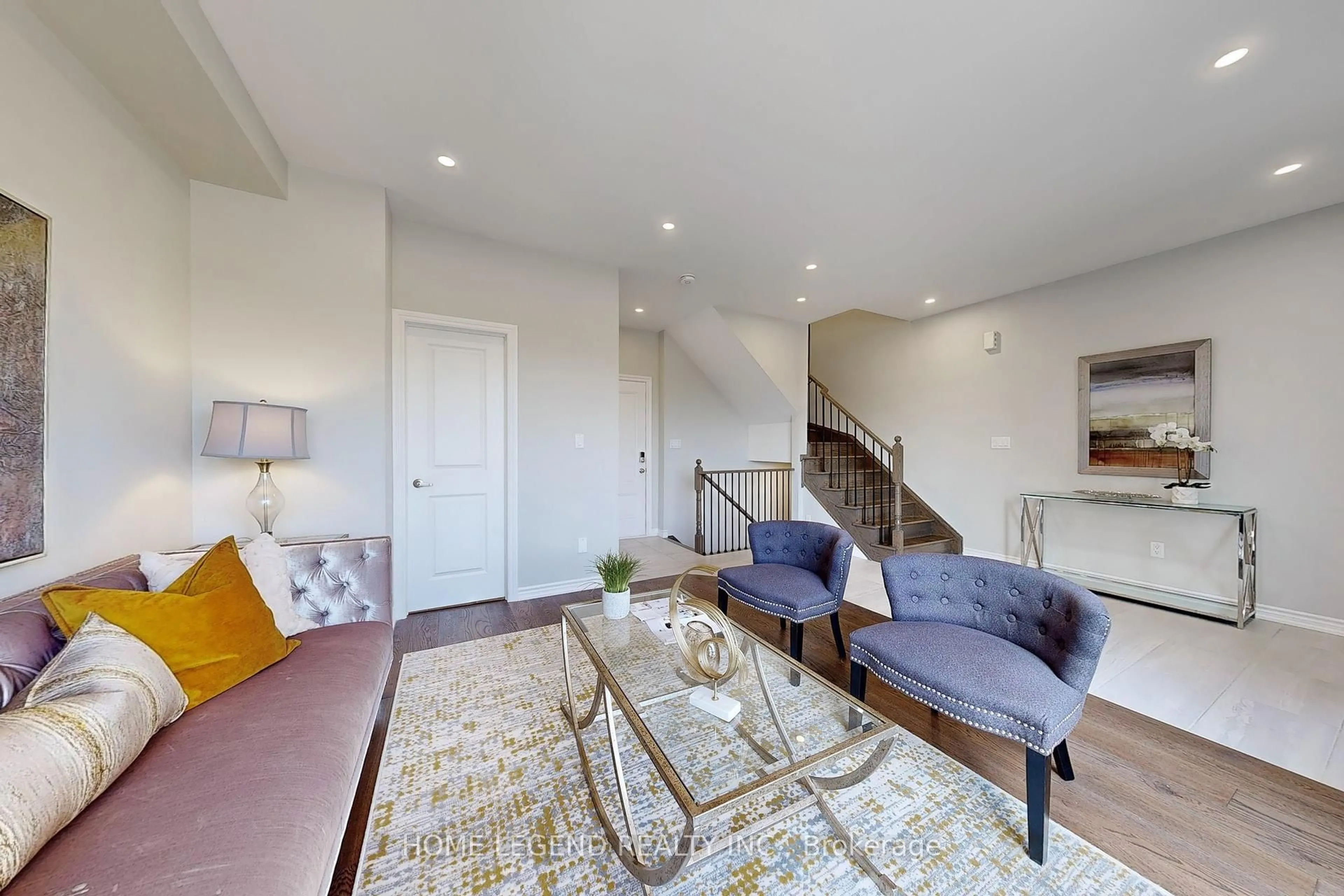 Living room with furniture, unknown for 28 Concetta Conte Ave, Markham Ontario L6C 0Z5