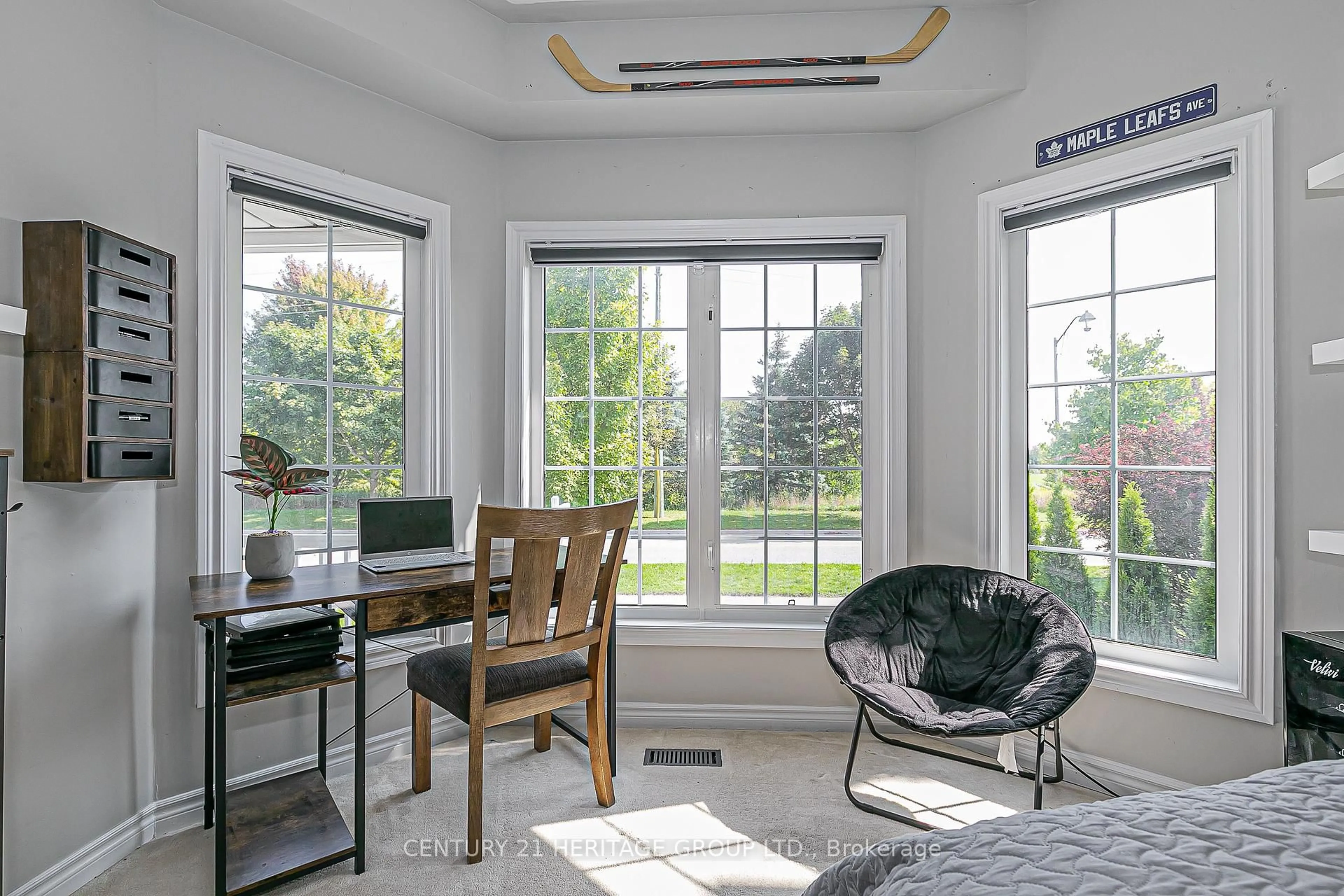 Unknown for 112 Herrema Blvd, Uxbridge Ontario L9P 1X6