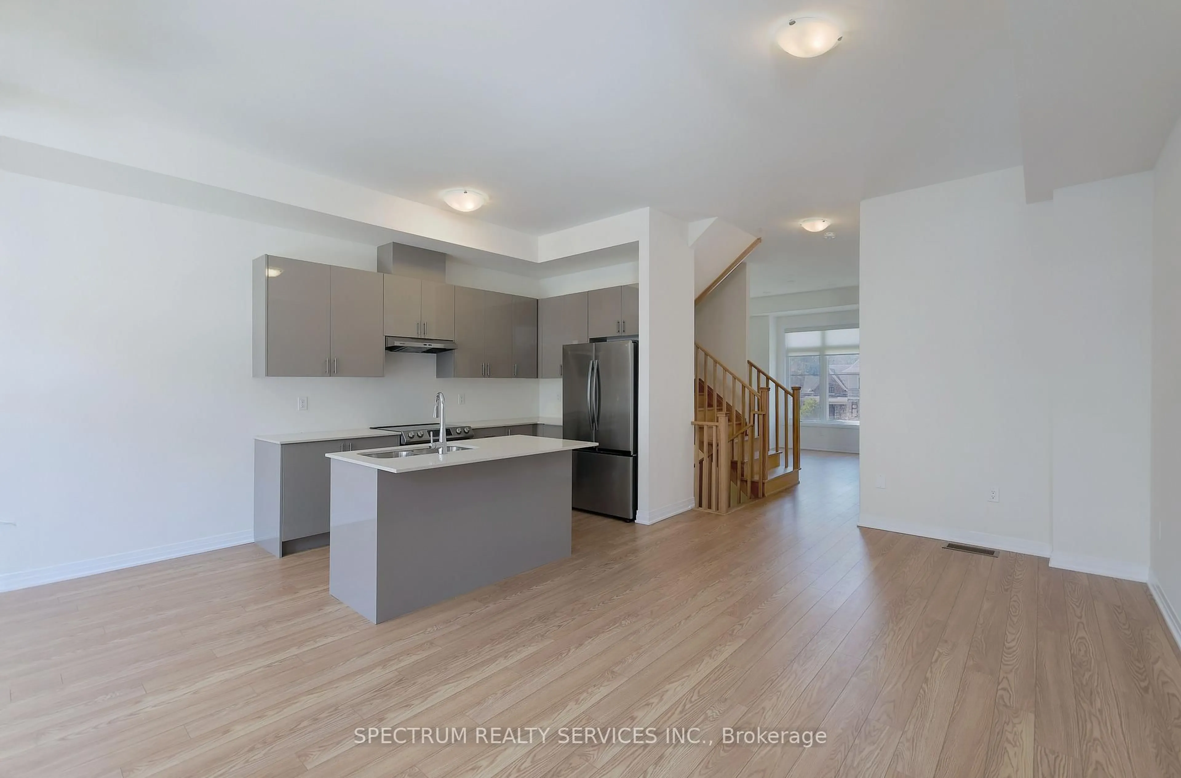 Open concept kitchen, unknown for 176 De La Roche Dr, Vaughan Ontario L4H 5G4