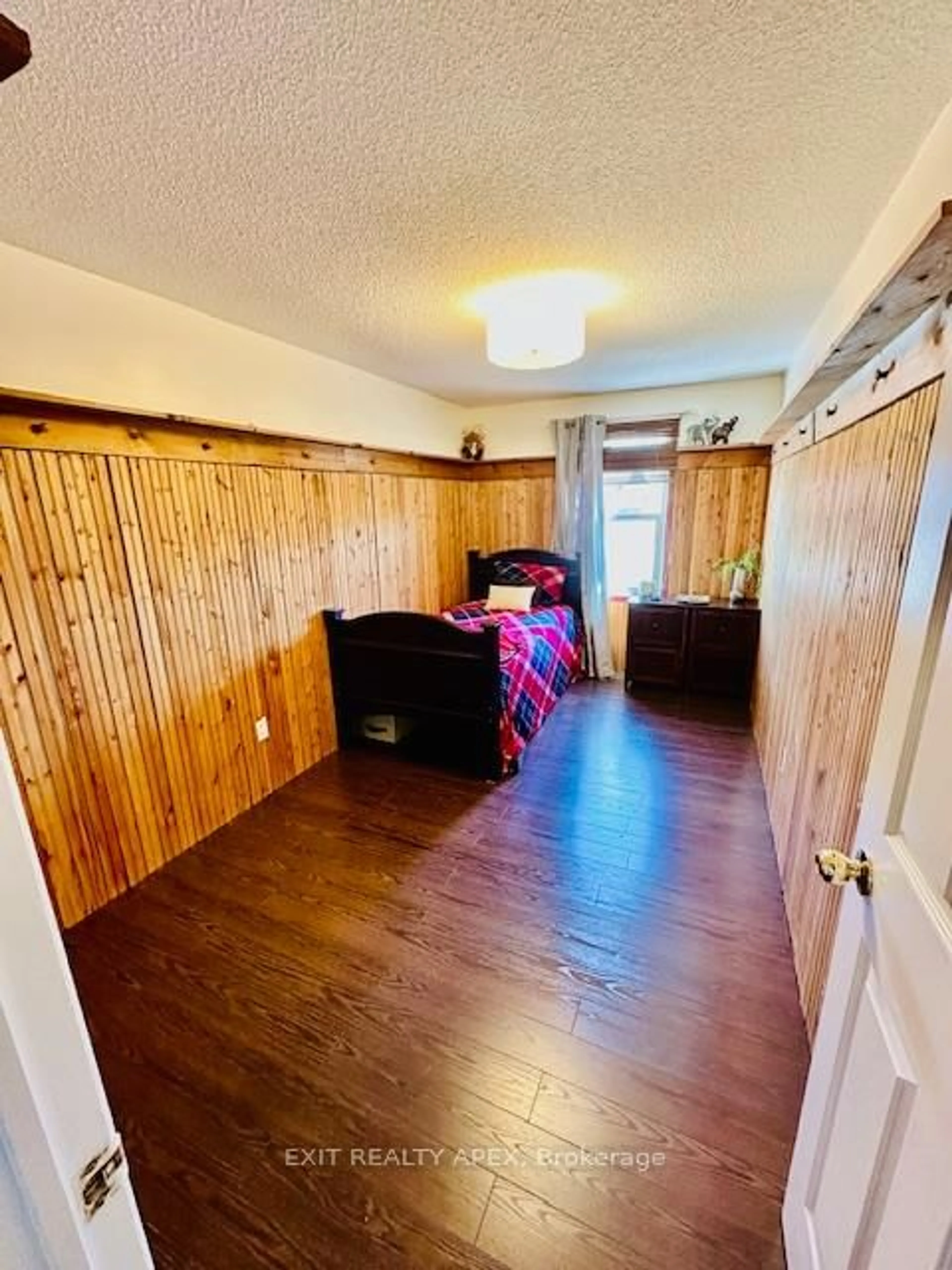 A pic of a room for 138 Heydon Ave Ave, New Tecumseth Ontario L9R 1P1
