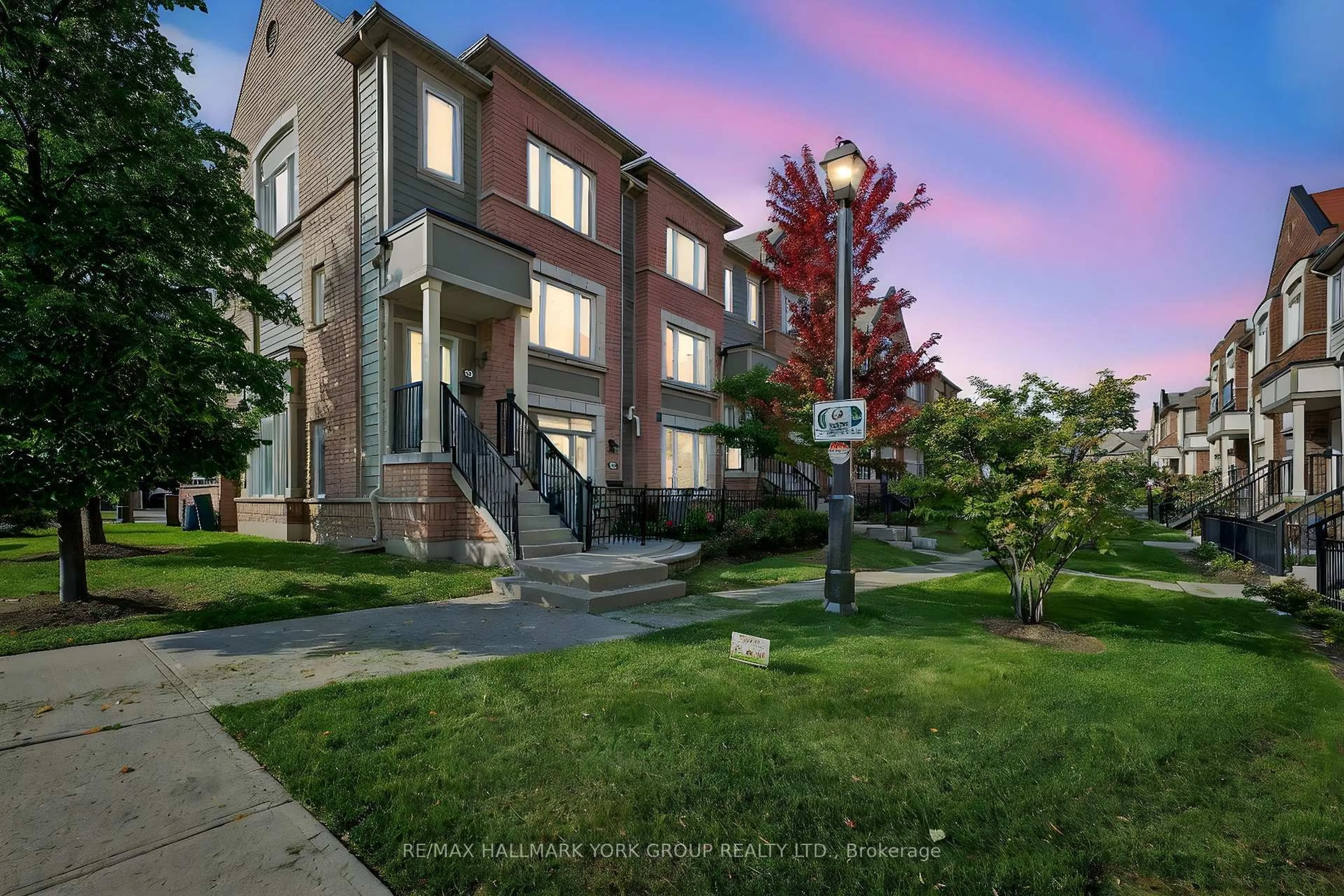 Unknown for 58 Harry Penrose Ave, Aurora Ontario L4G 0S2