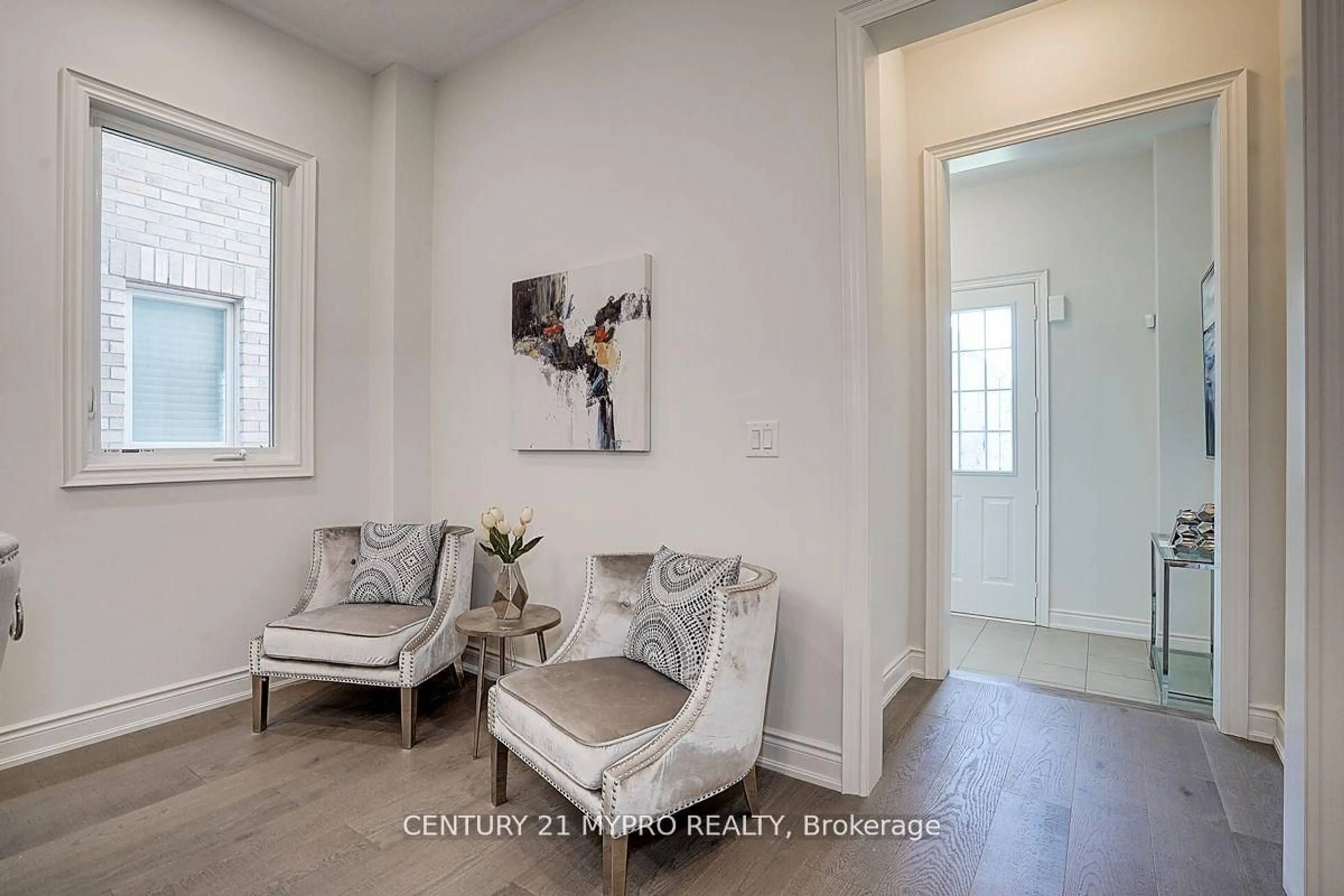 Indoor entryway for 24 Current Dr, Richmond Hill Ontario L4S 0M5