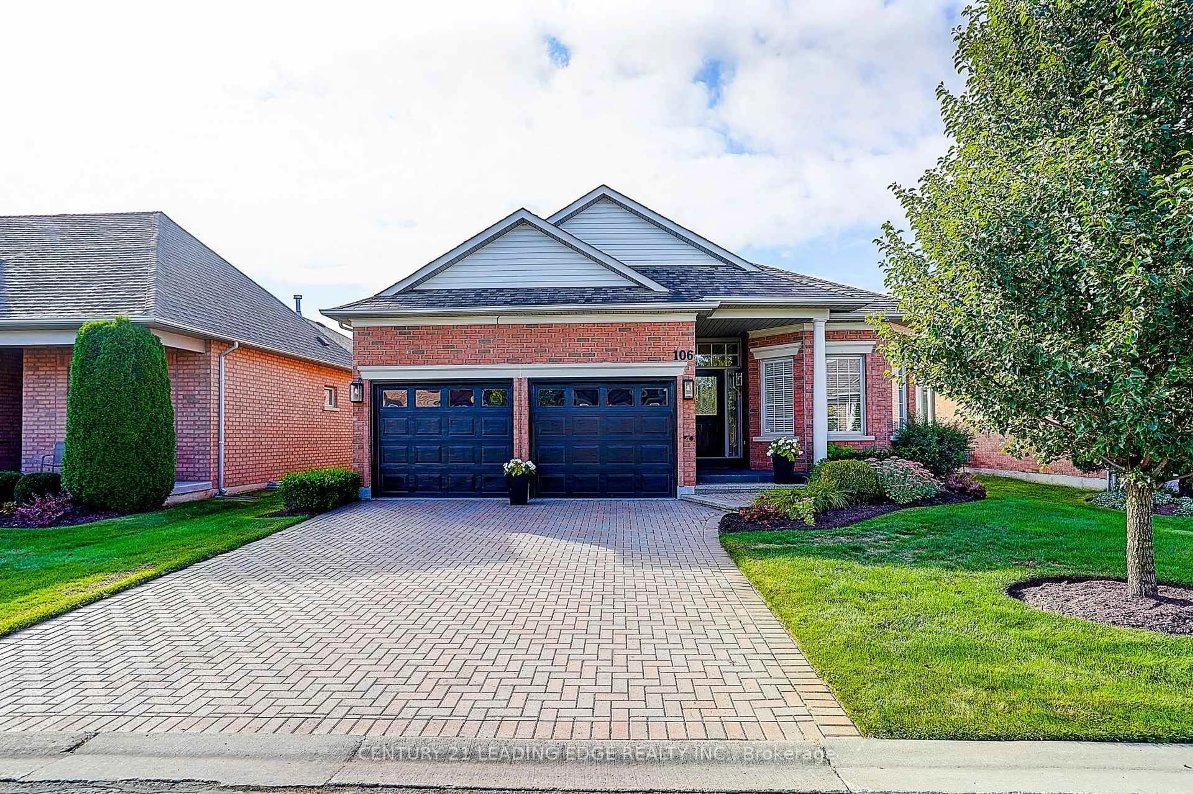 Home with brick exterior material, street for 106 COUPLES GALLERY, Whitchurch-Stouffville Ontario L4A 1M8