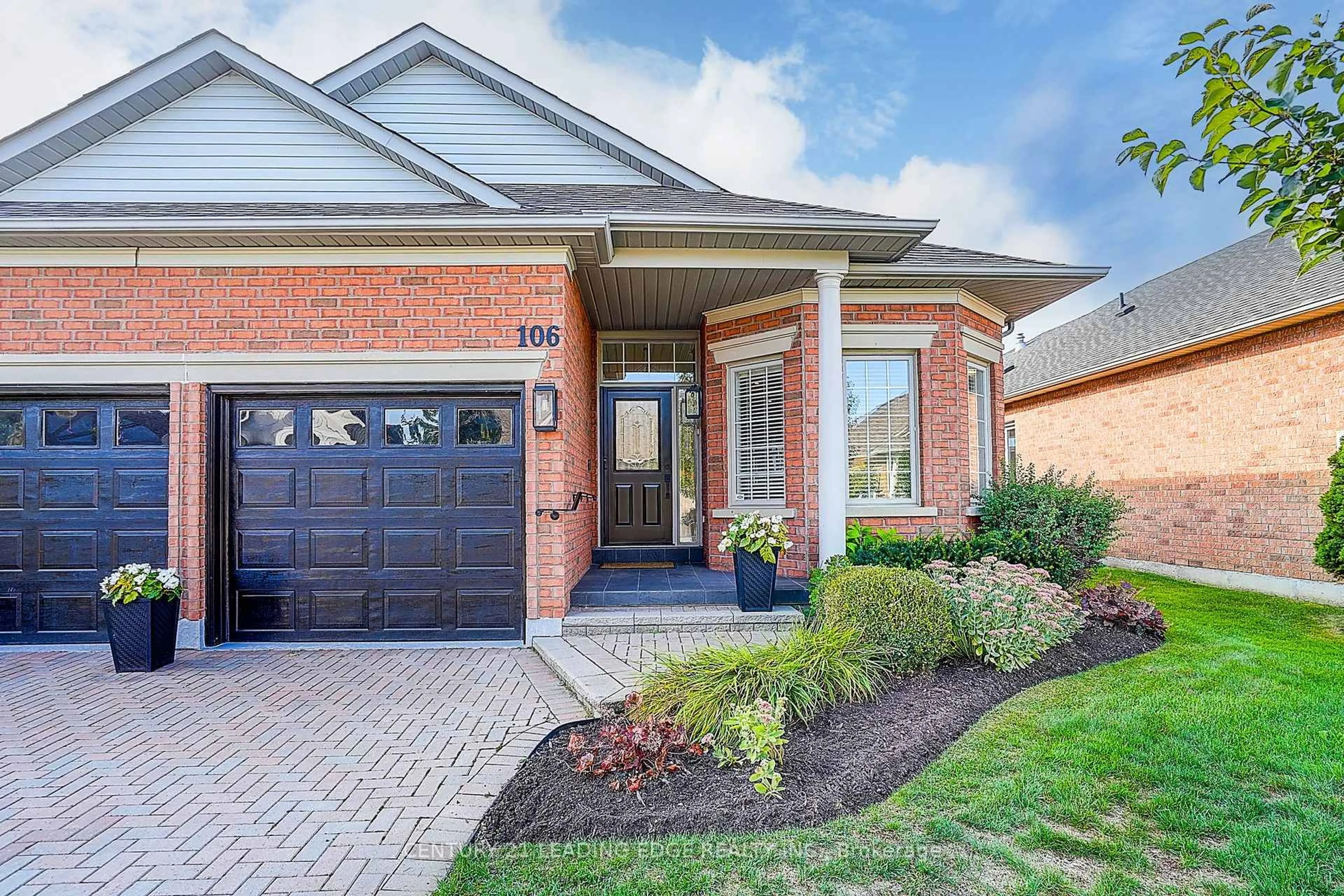 Home with brick exterior material, street for 106 COUPLES GALLERY, Whitchurch-Stouffville Ontario L4A 1M8