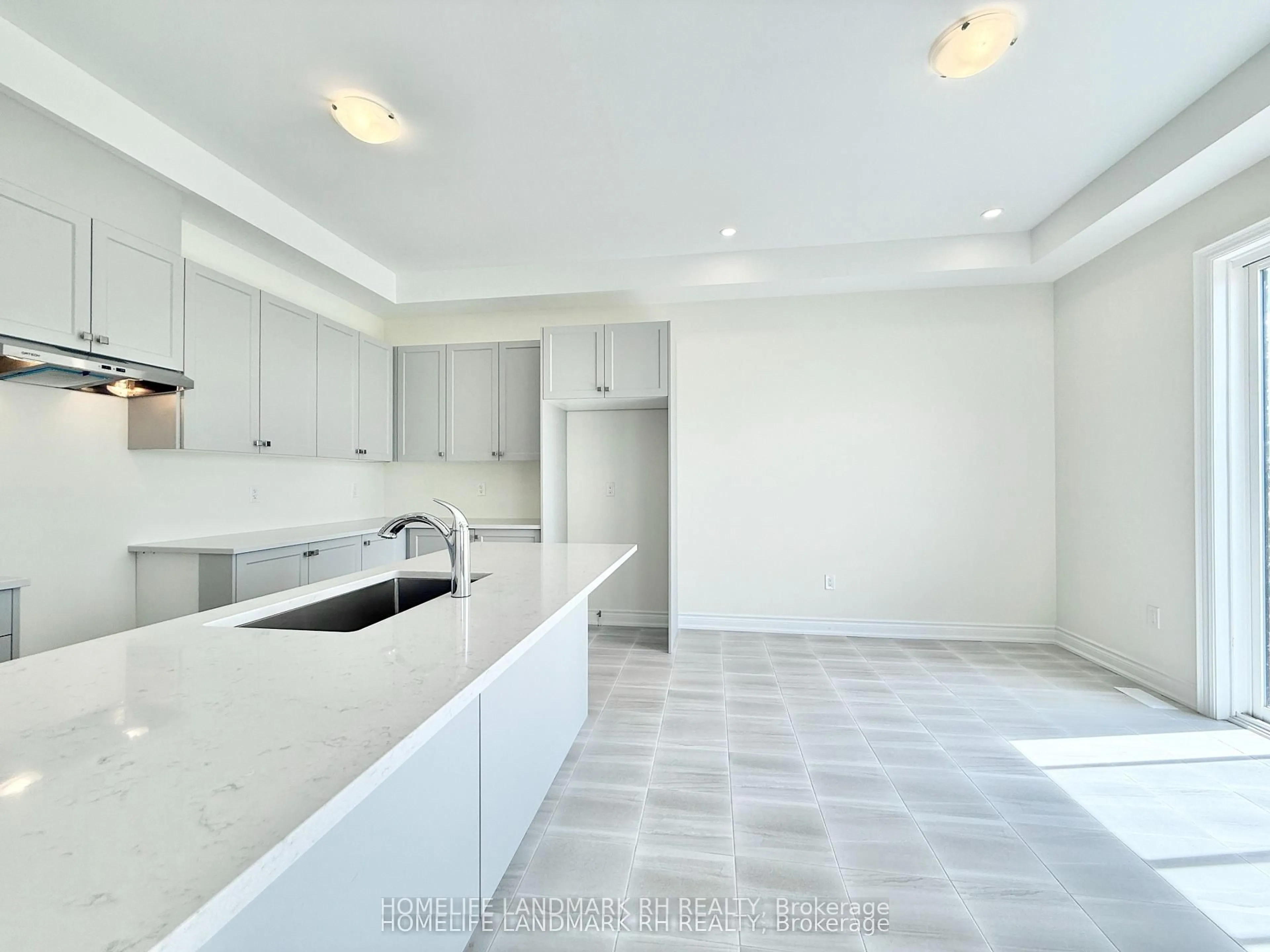 Unknown for 186 Leslie Richards St, Markham Ontario L6C 3N3
