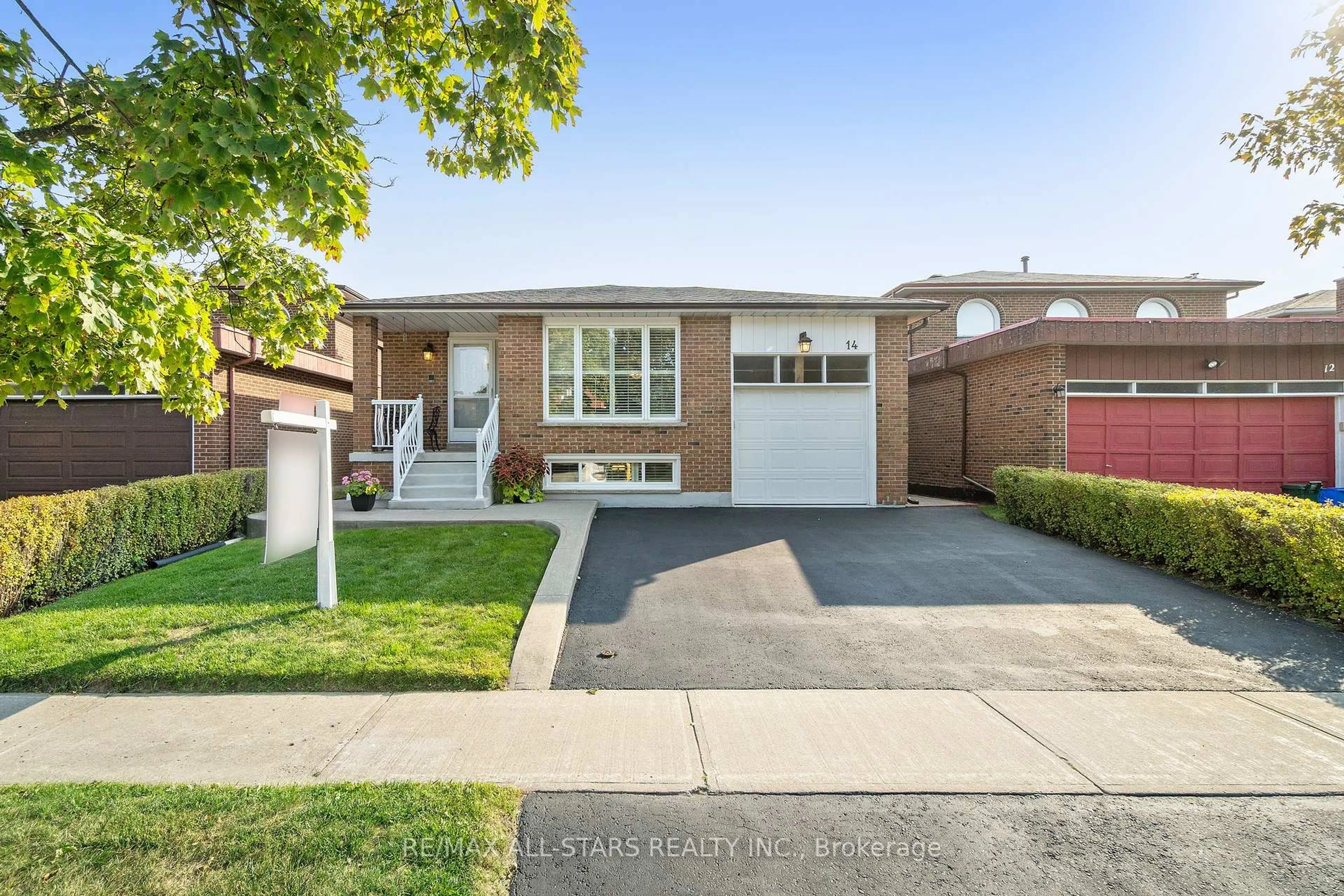 Home with brick exterior material, street for 14 Barrington Cres, Markham Ontario L3R 3H3