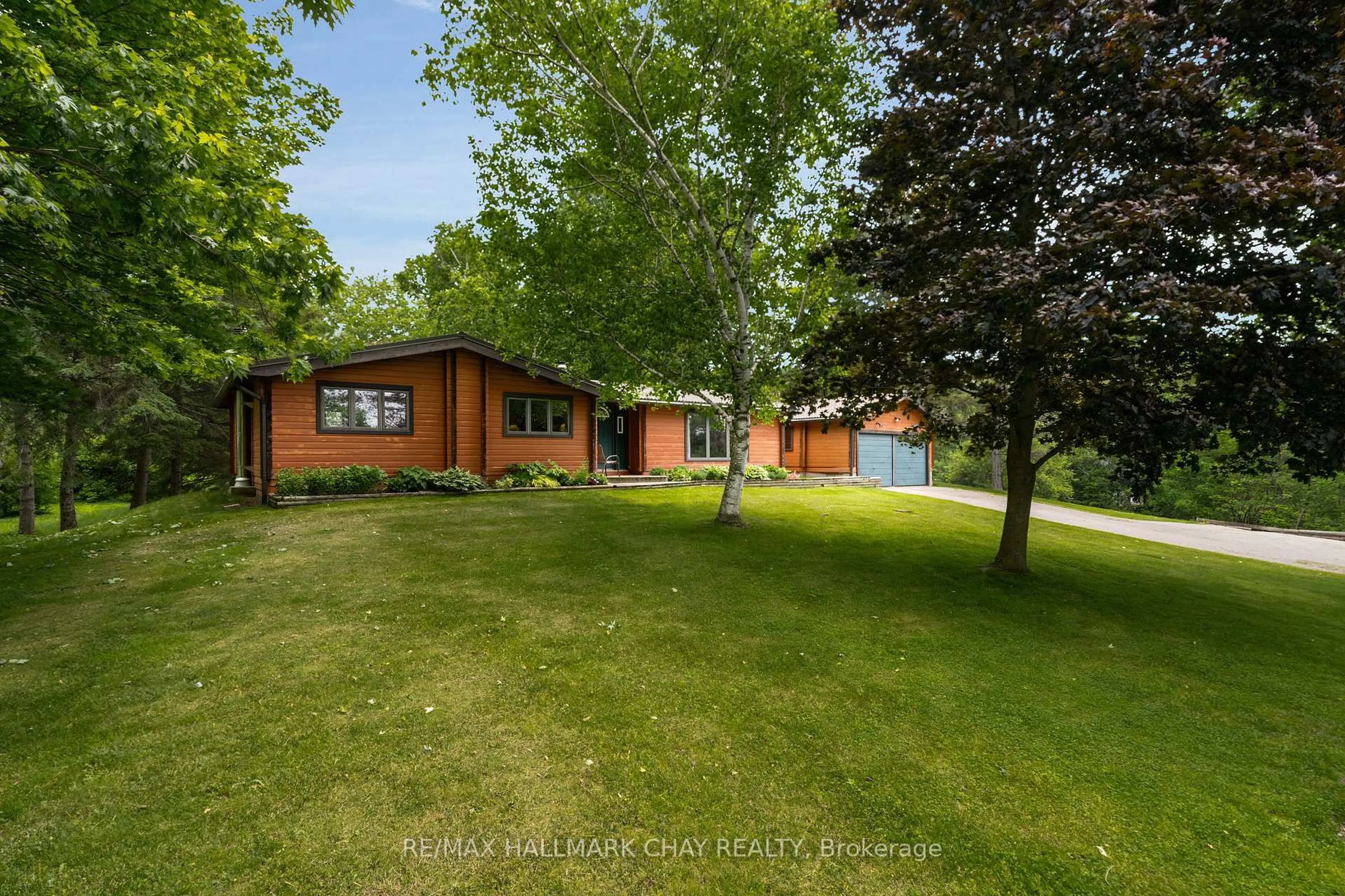 A pic from outside/outdoor area/front of a property/back of a property/a pic from drone, unknown for 2543 concession 3 Rd, Adjala-Tosorontio Ontario L0N 1P0