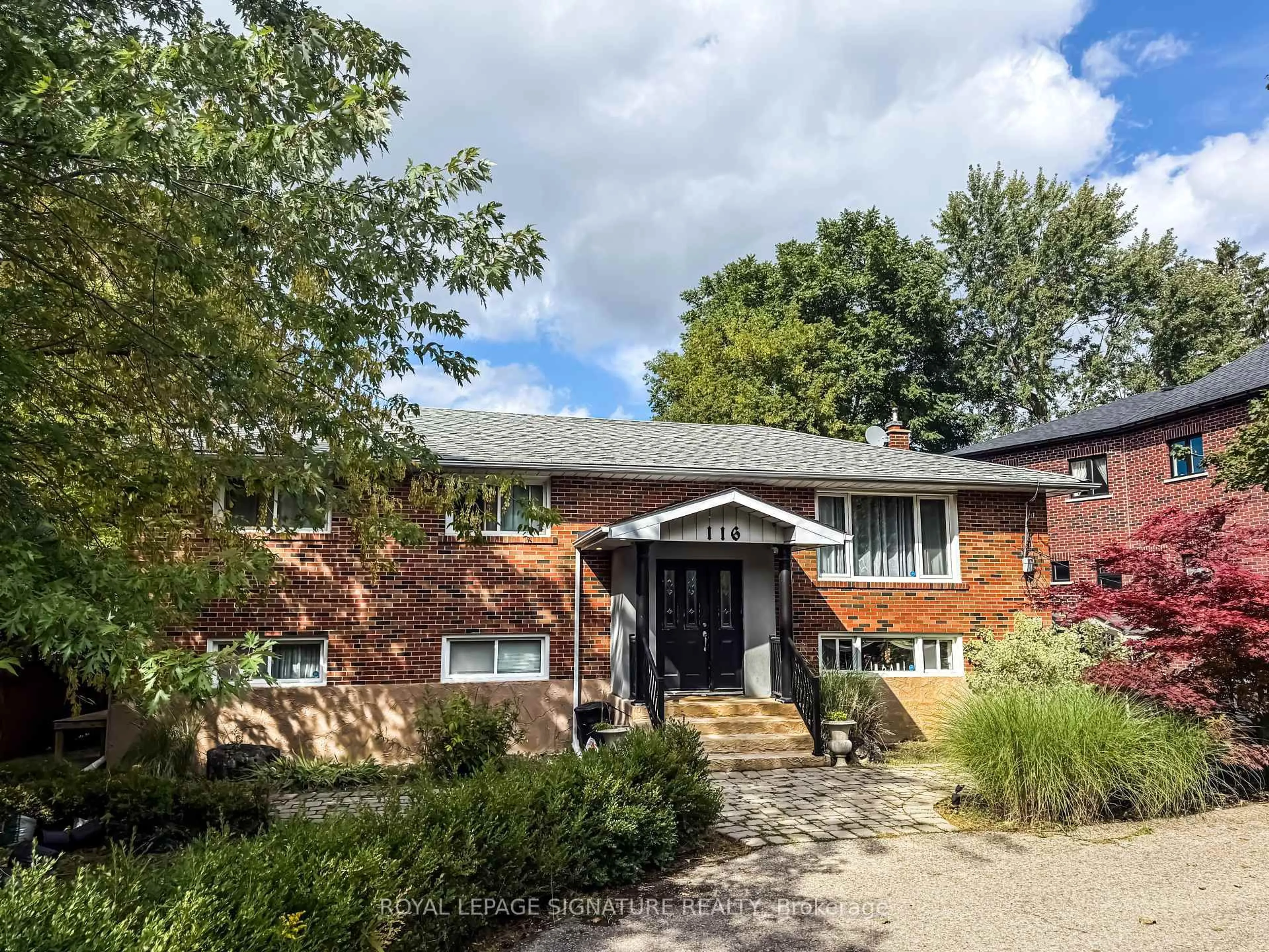 Home with brick exterior material, street for 116 Sunset Beach Rd, Richmond Hill Ontario L4E 3G7