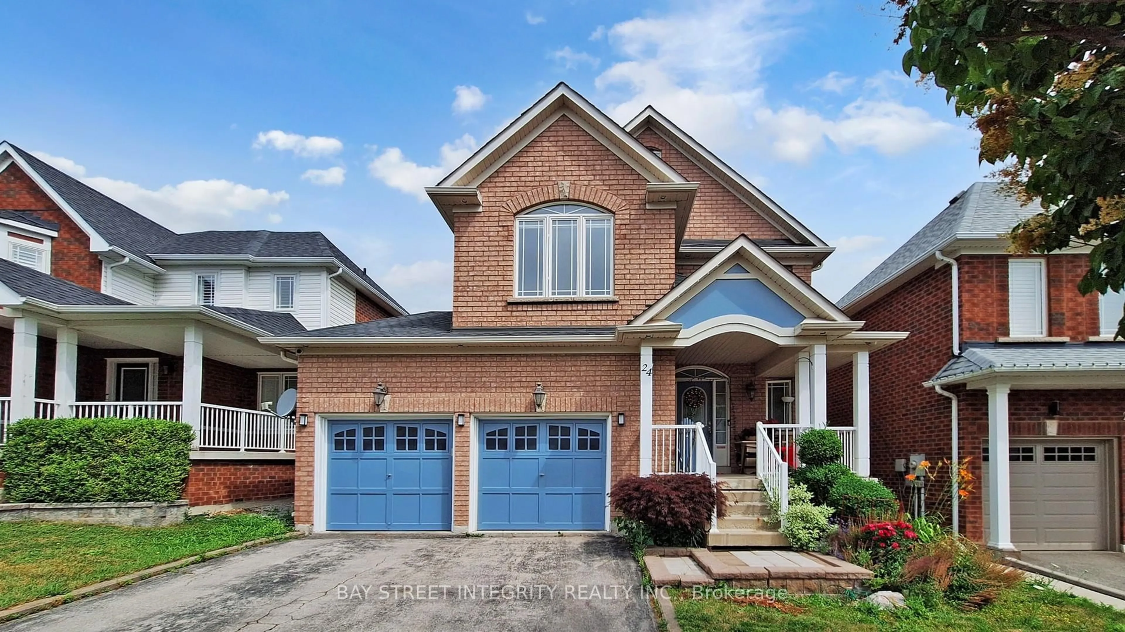 Home with brick exterior material, street for 24 Ian Dr, Georgina Ontario L4P 4H1