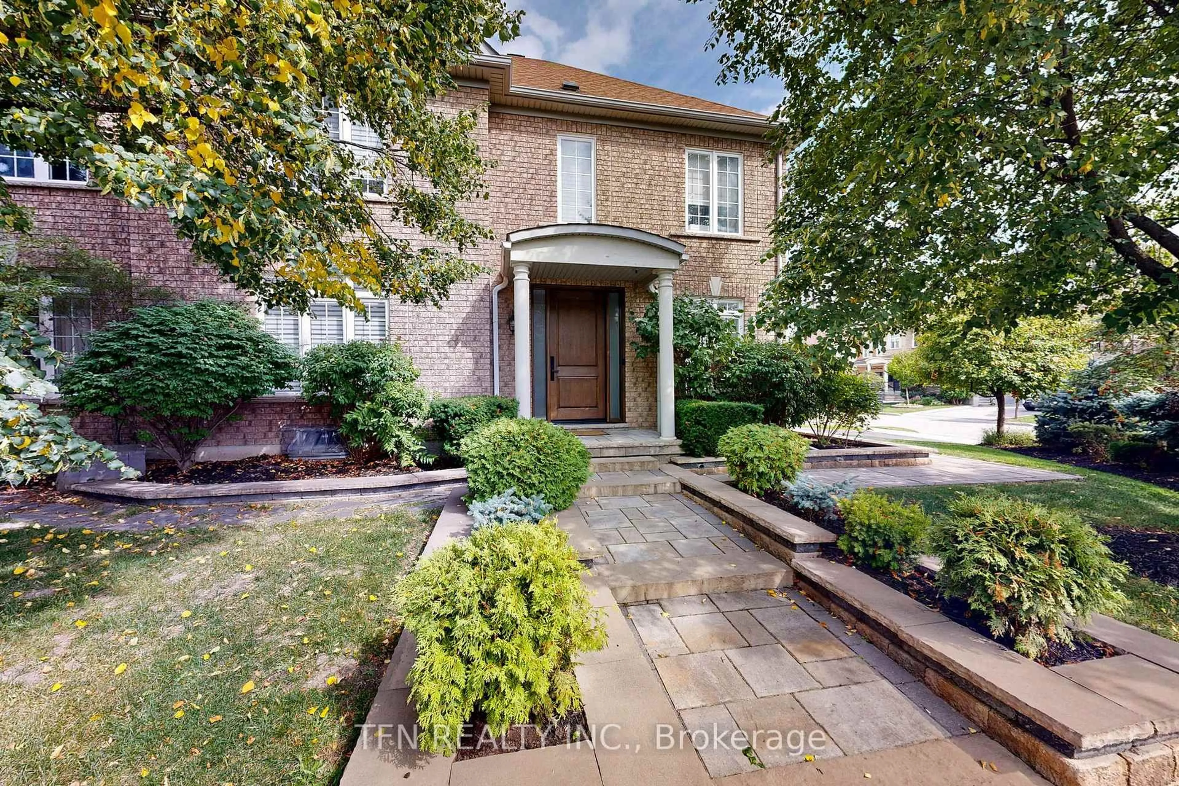 Home with brick exterior material, street for 177 Bentoak Cres, Vaughan Ontario L4J 8T4