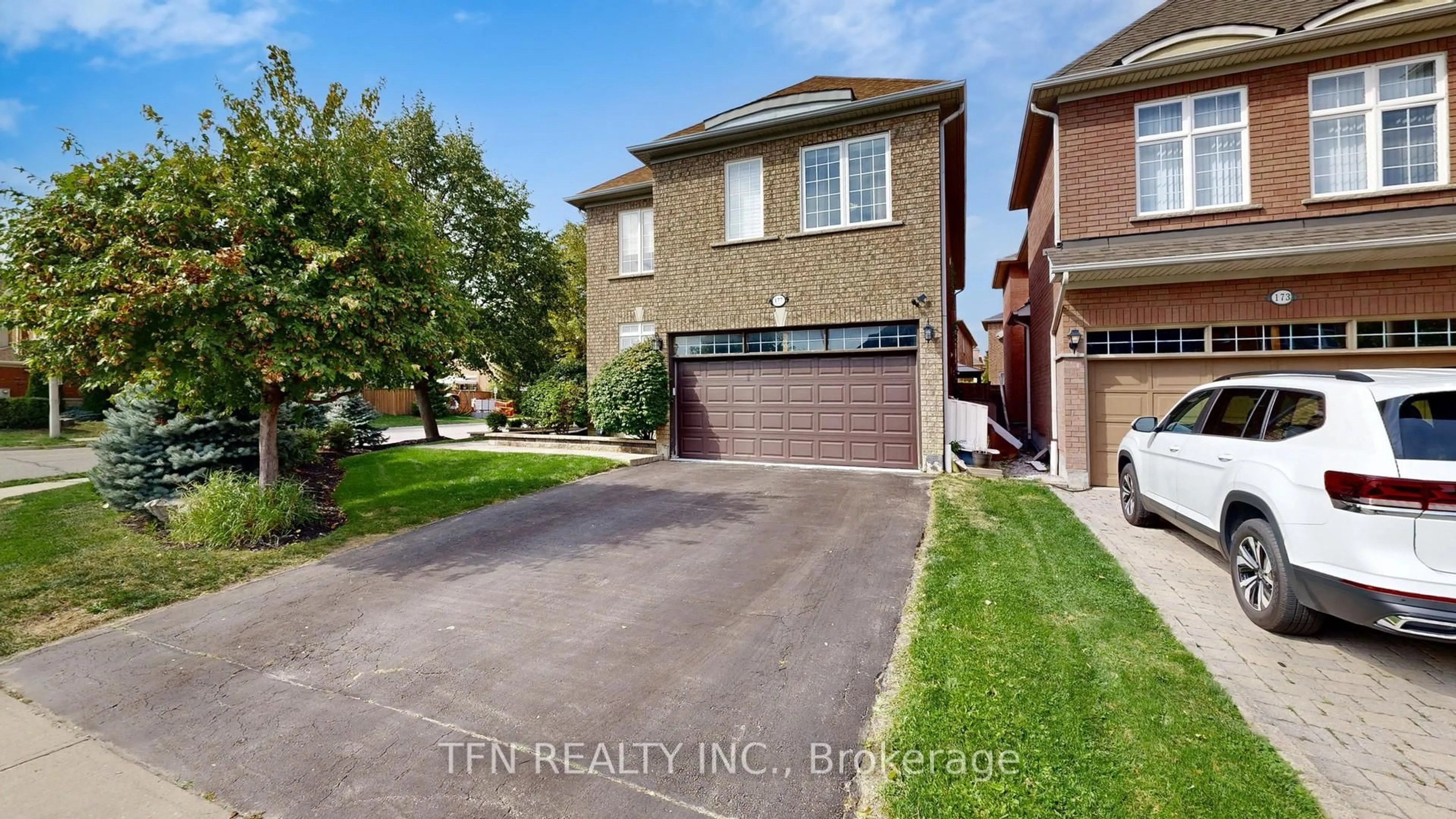 Home with brick exterior material, street for 177 Bentoak Cres, Vaughan Ontario L4J 8T4