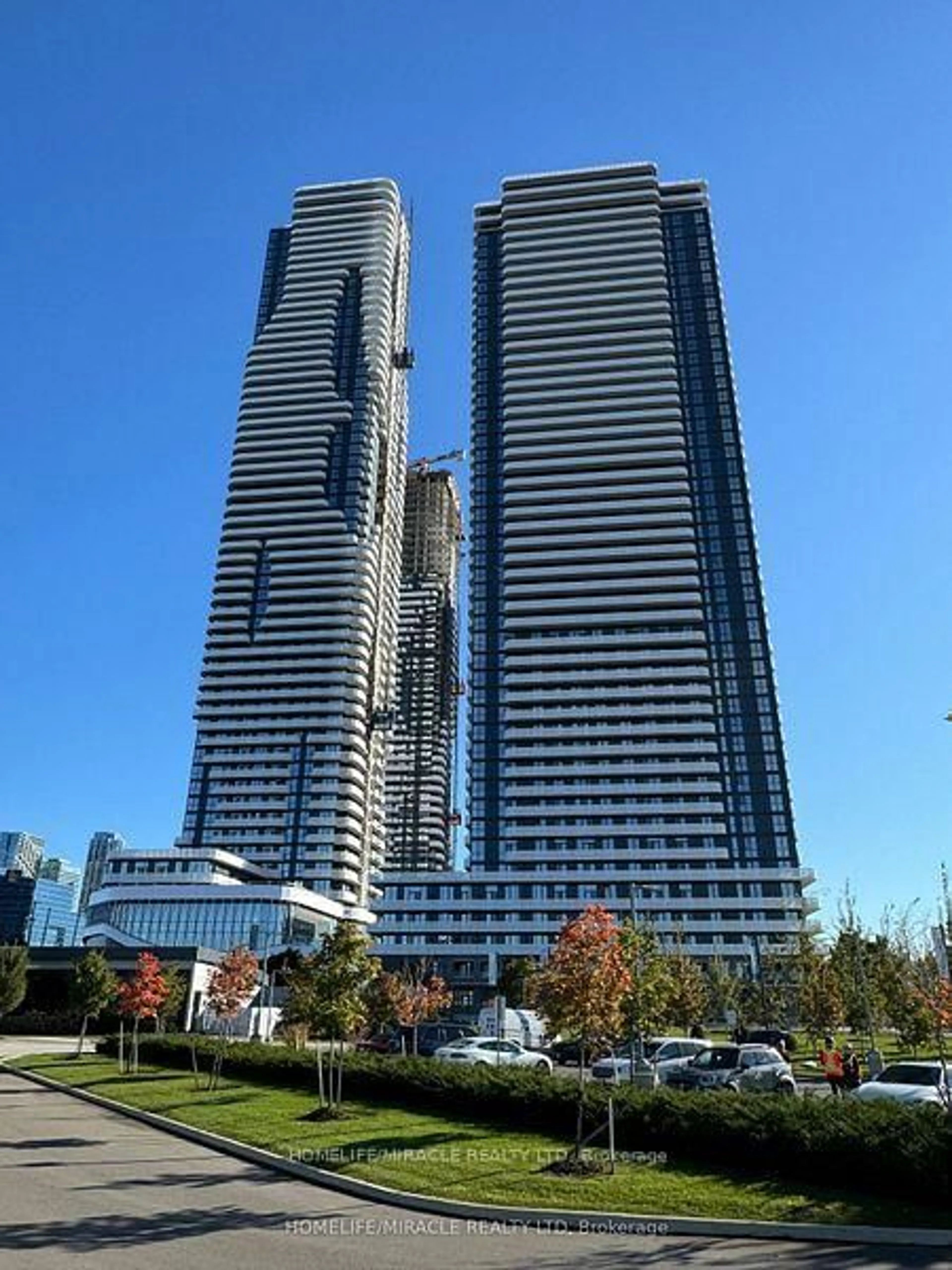 Unknown for 195 Commerce St #316, Vaughan Ontario L4K 5Z7