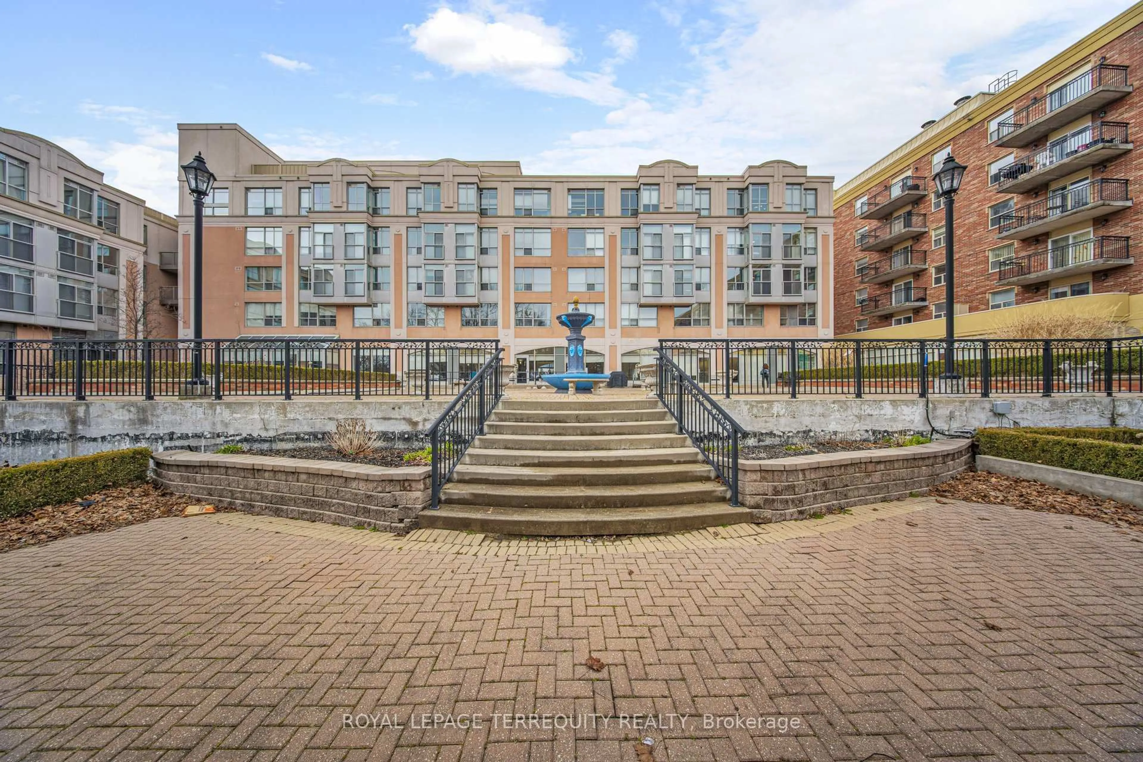 A pic from outside/outdoor area/front of a property/back of a property/a pic from drone, building for 7373 Martin Grove Rd #615, Vaughan Ontario L4L 9K1