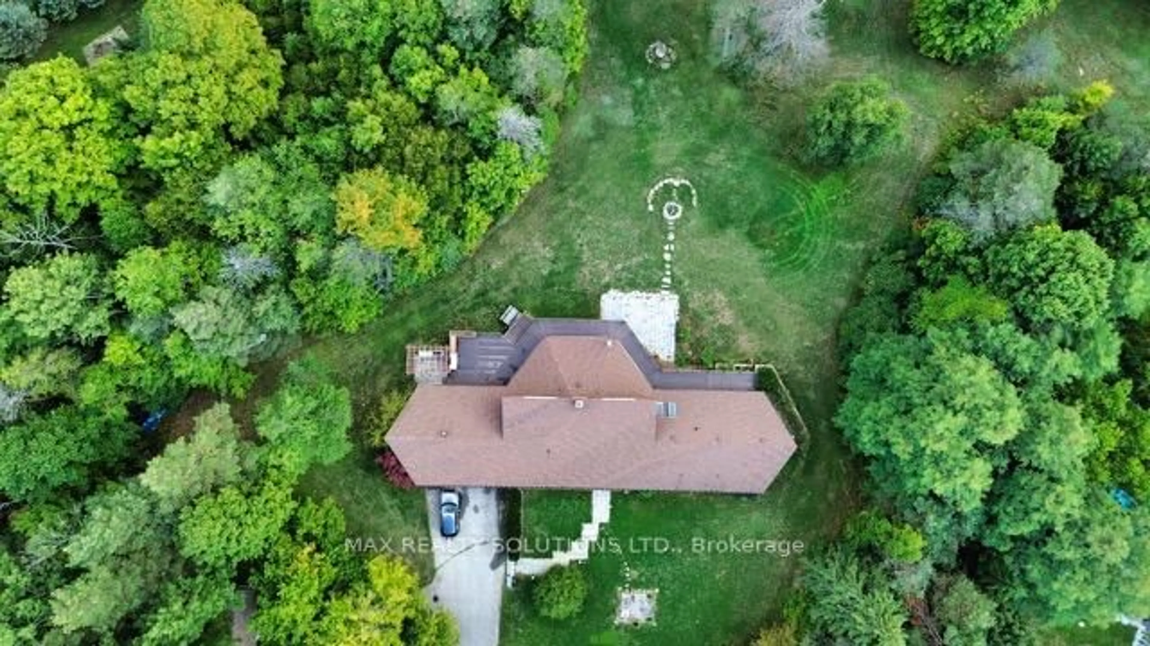 A pic from outside/outdoor area/front of a property/back of a property/a pic from drone, building for 4997 Davis Dr, Whitchurch-Stouffville Ontario L4A 1Z1