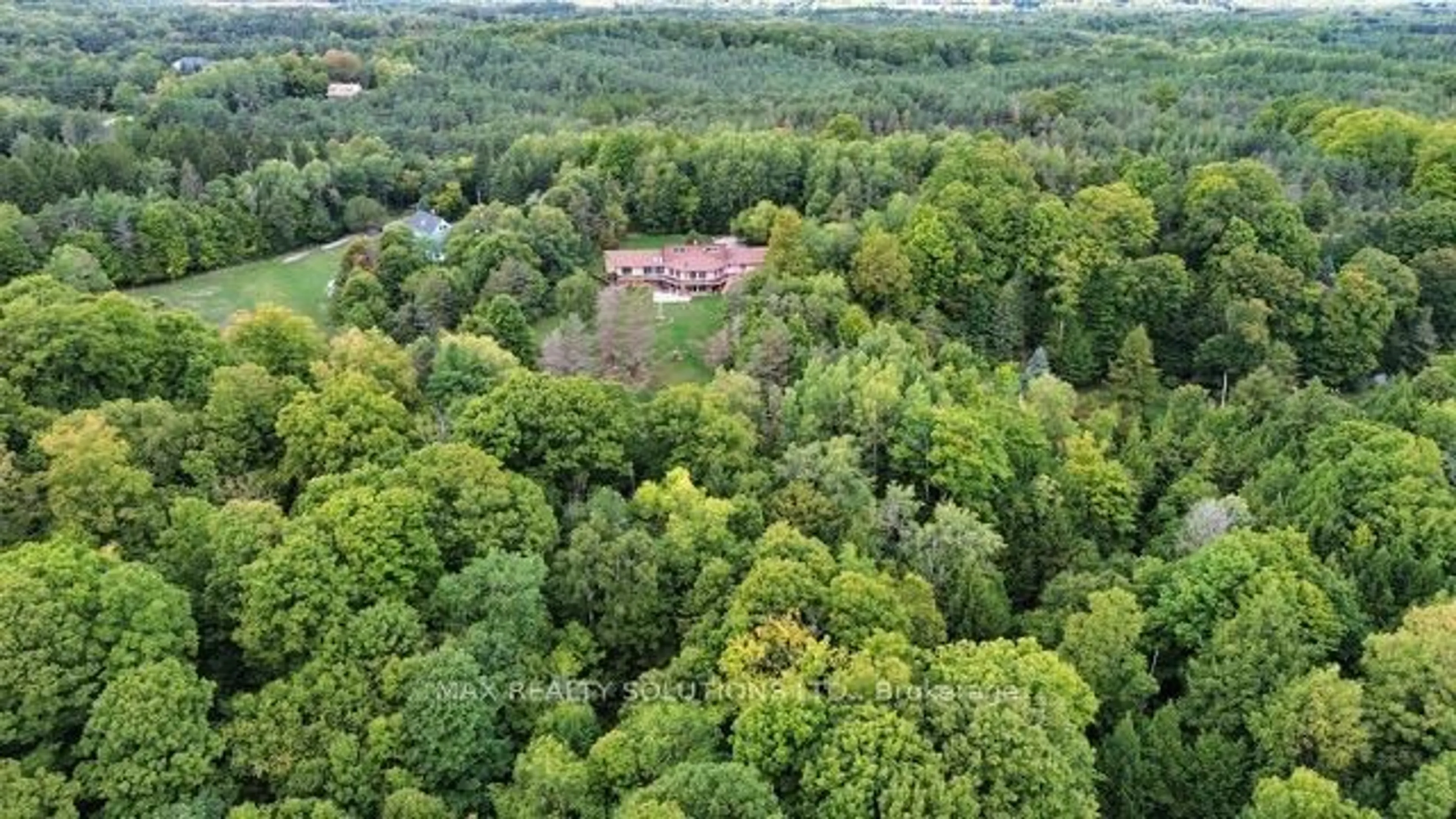 A pic from outside/outdoor area/front of a property/back of a property/a pic from drone, forest/trees view for 4997 Davis Dr, Whitchurch-Stouffville Ontario L4A 1Z1