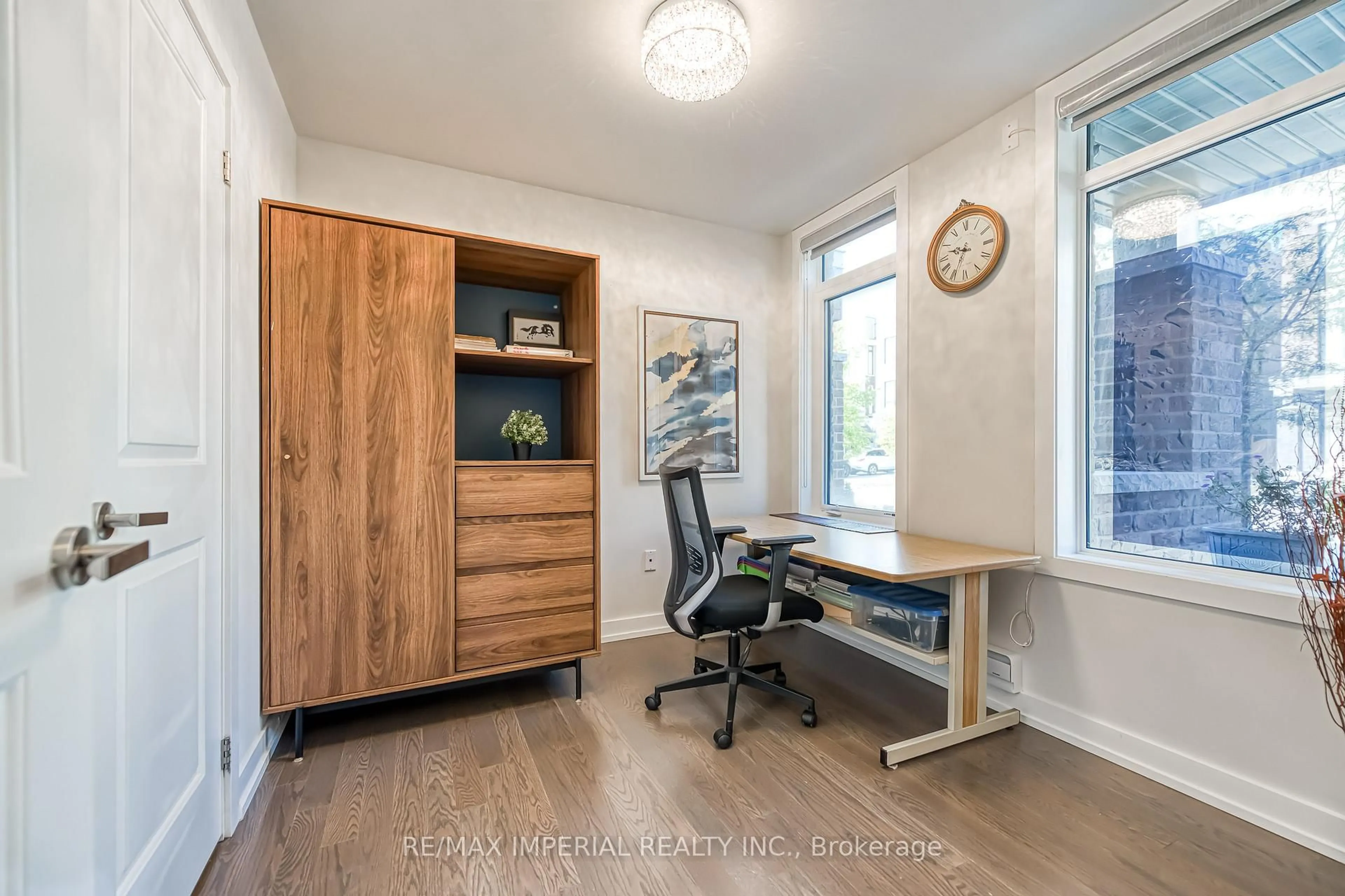Unknown for 173 Salterton Circ, Vaughan Ontario L6A 4Z1