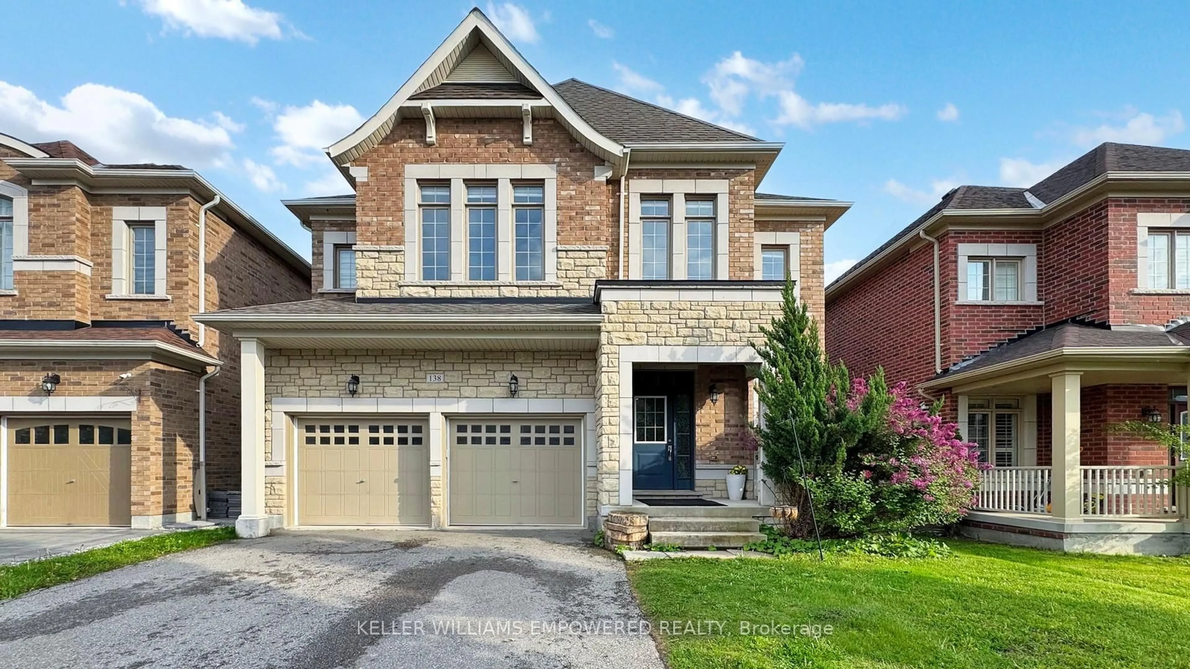 Home with brick exterior material, street for 138 Crane St, Aurora Ontario L4G 0W2