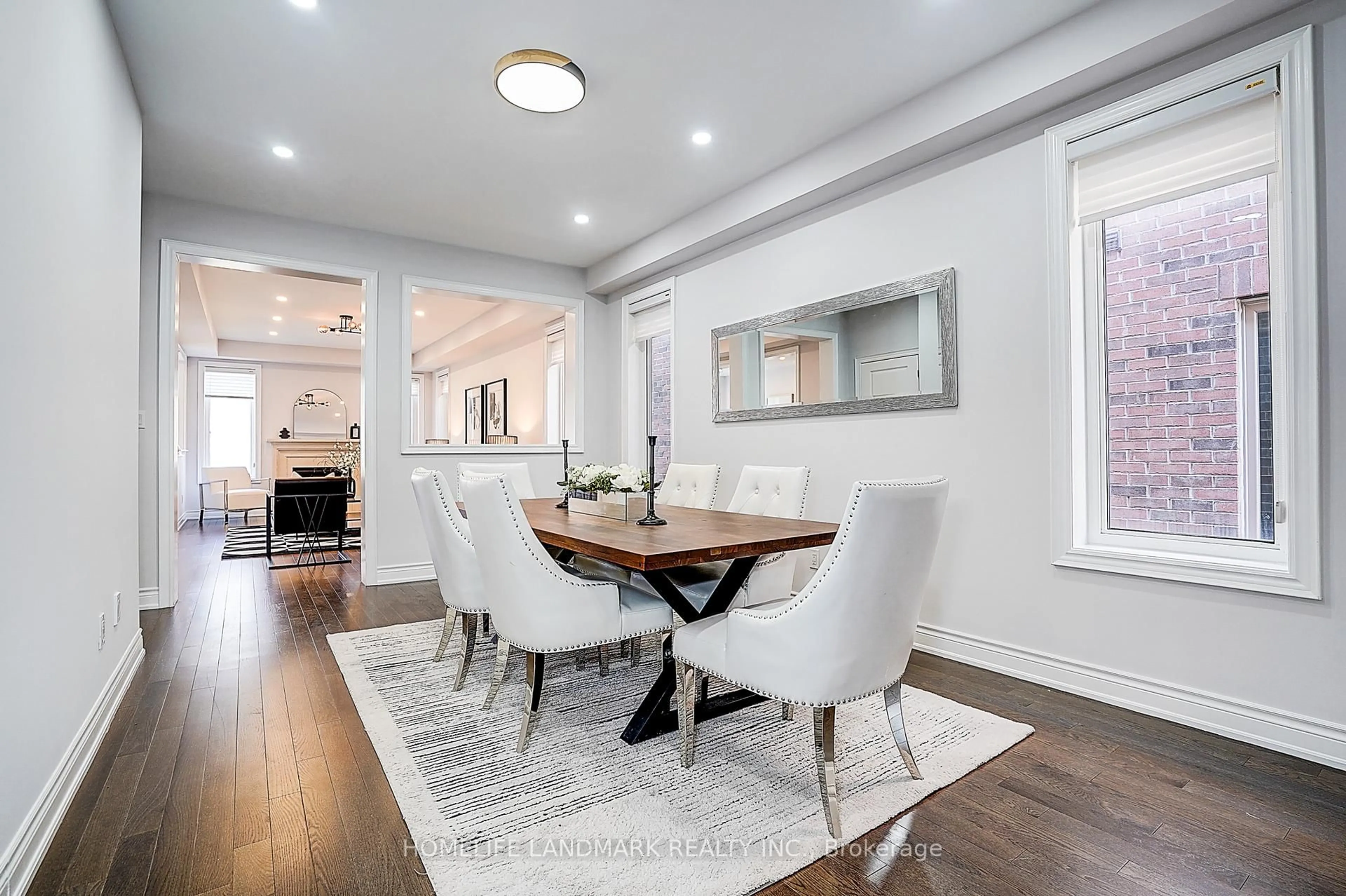 Dining room, wood/laminate floor for 42 Mallery St, Richmond Hill Ontario L4S 0J1